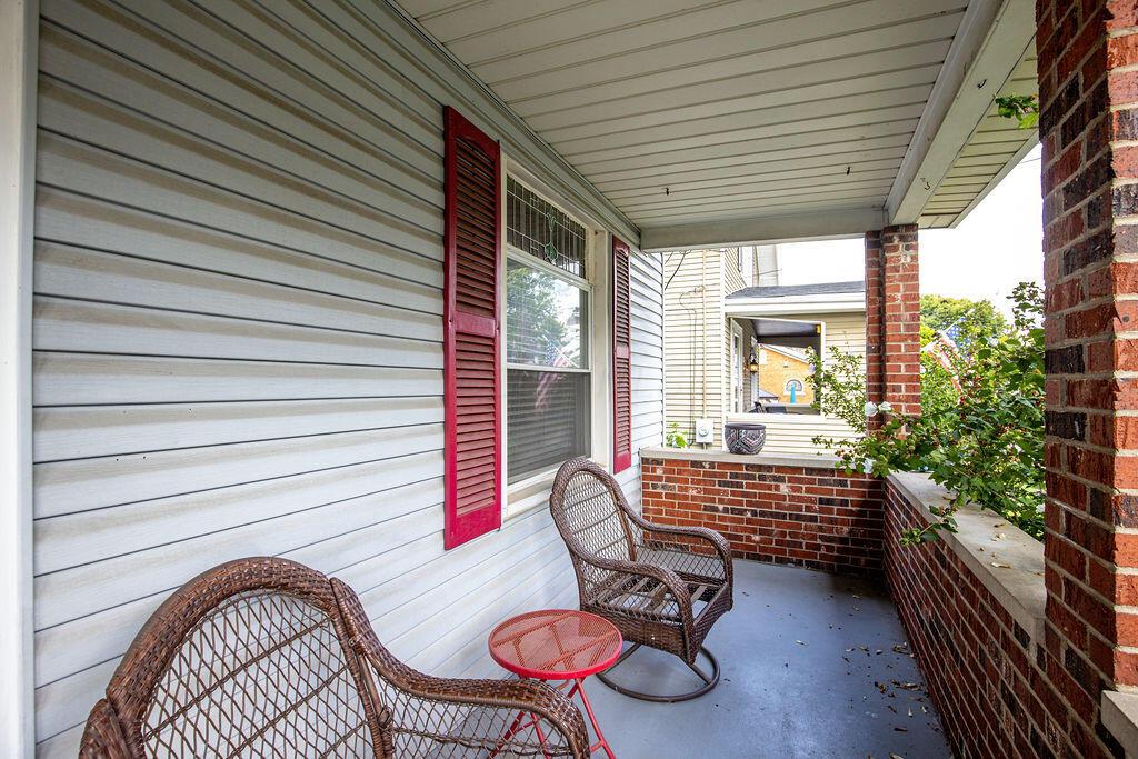 124 Albert Street Property Photo 4