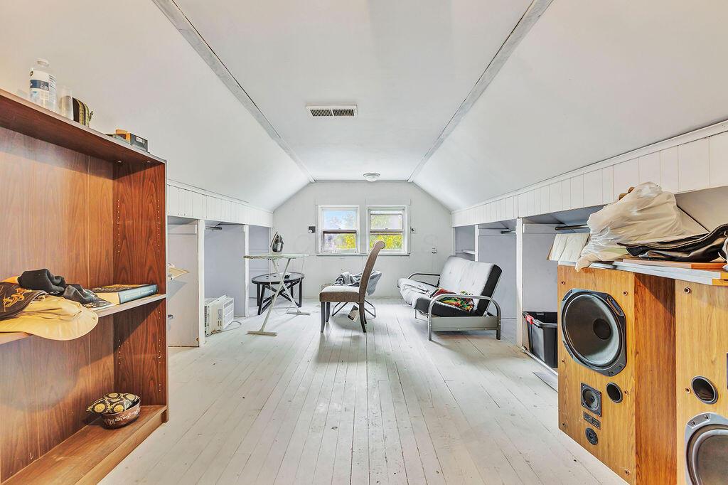 124 Albert Street Property Photo 22