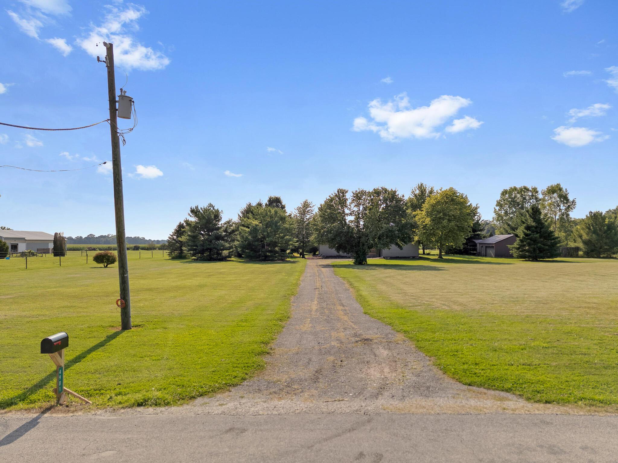 4981 Benzler Road Property Photo 5