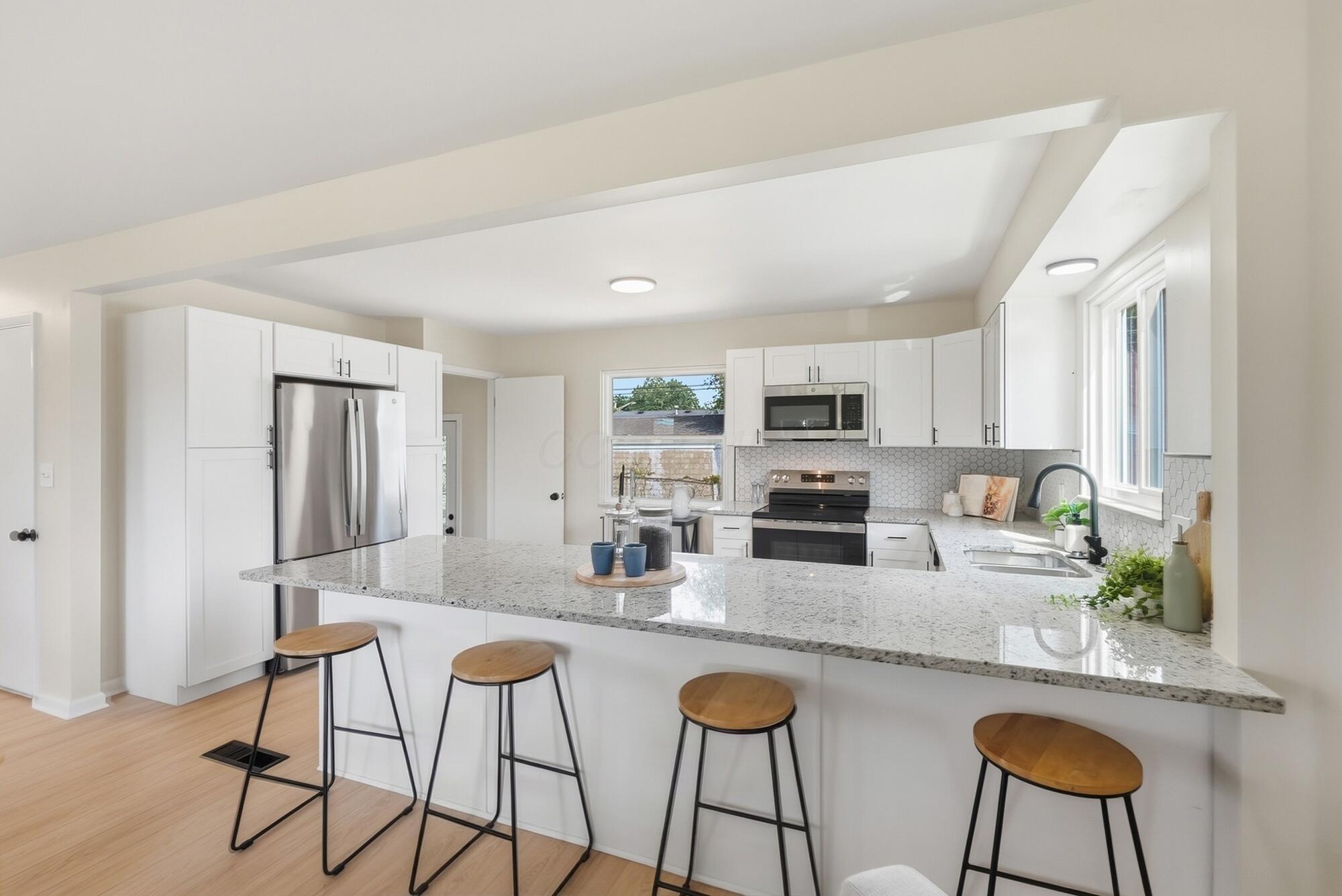 1718 Weiler Avenue Property Photo 8