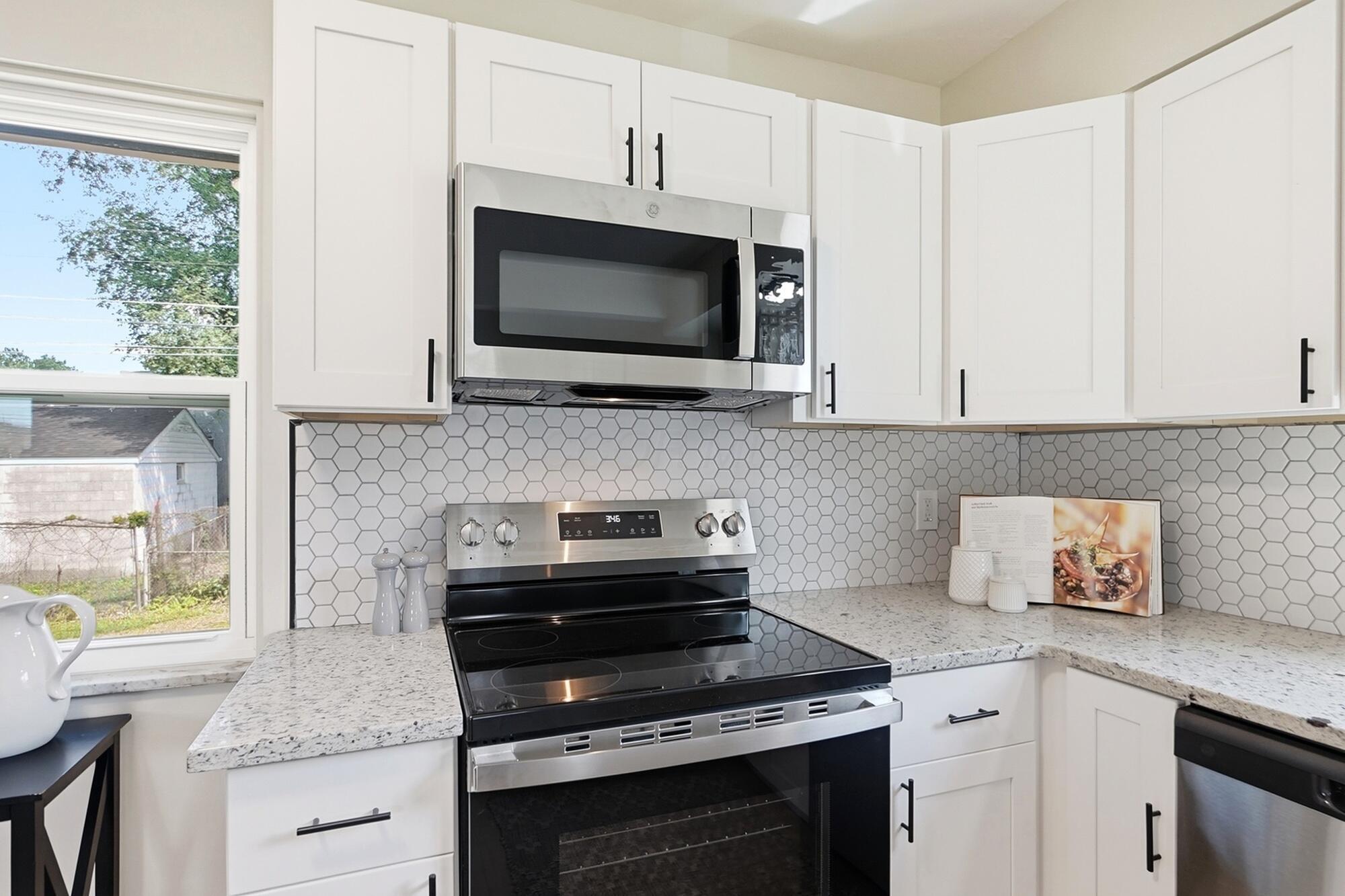 1718 Weiler Avenue Property Photo 12