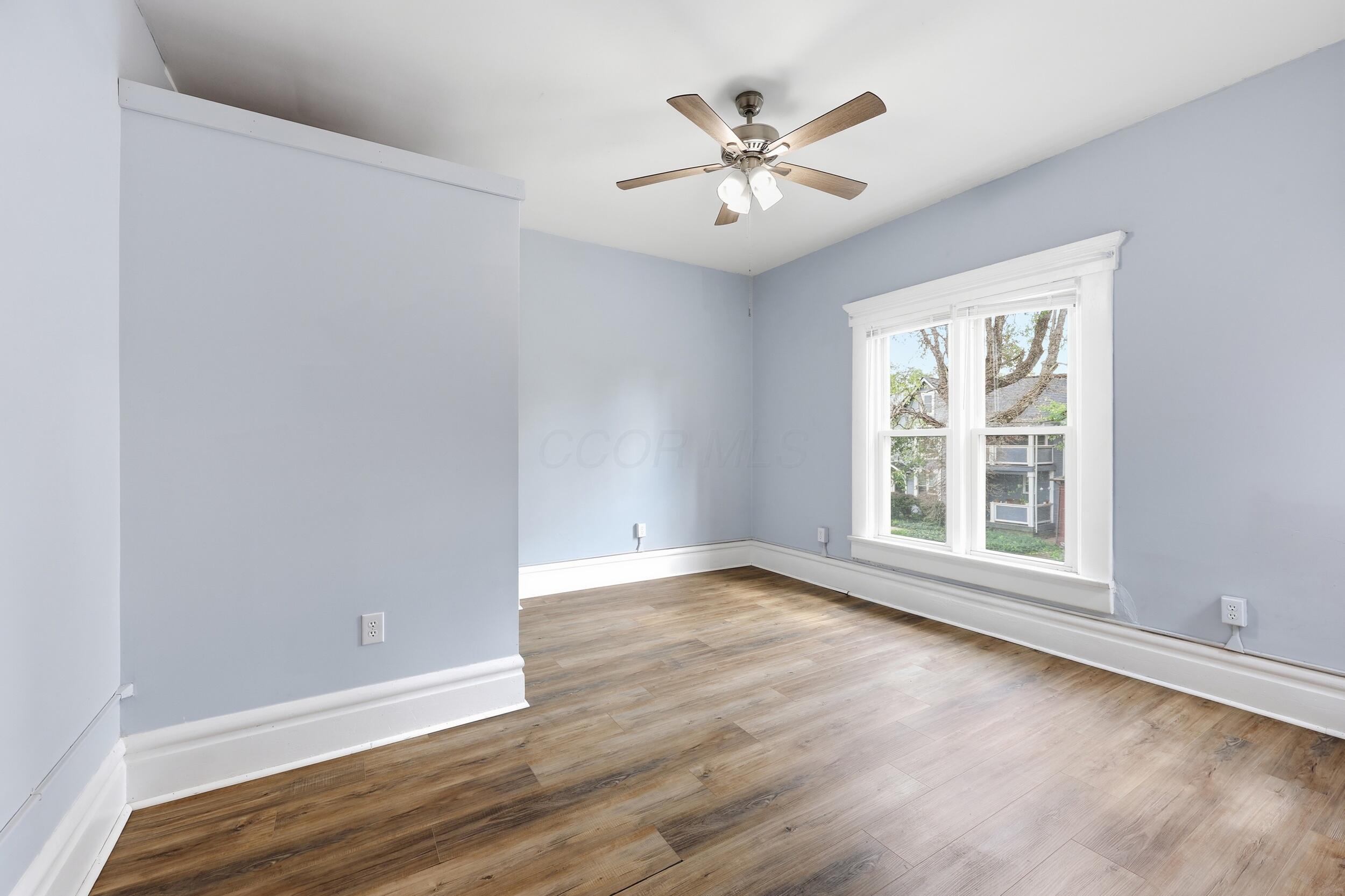 32 E Maynard Avenue Property Photo 13