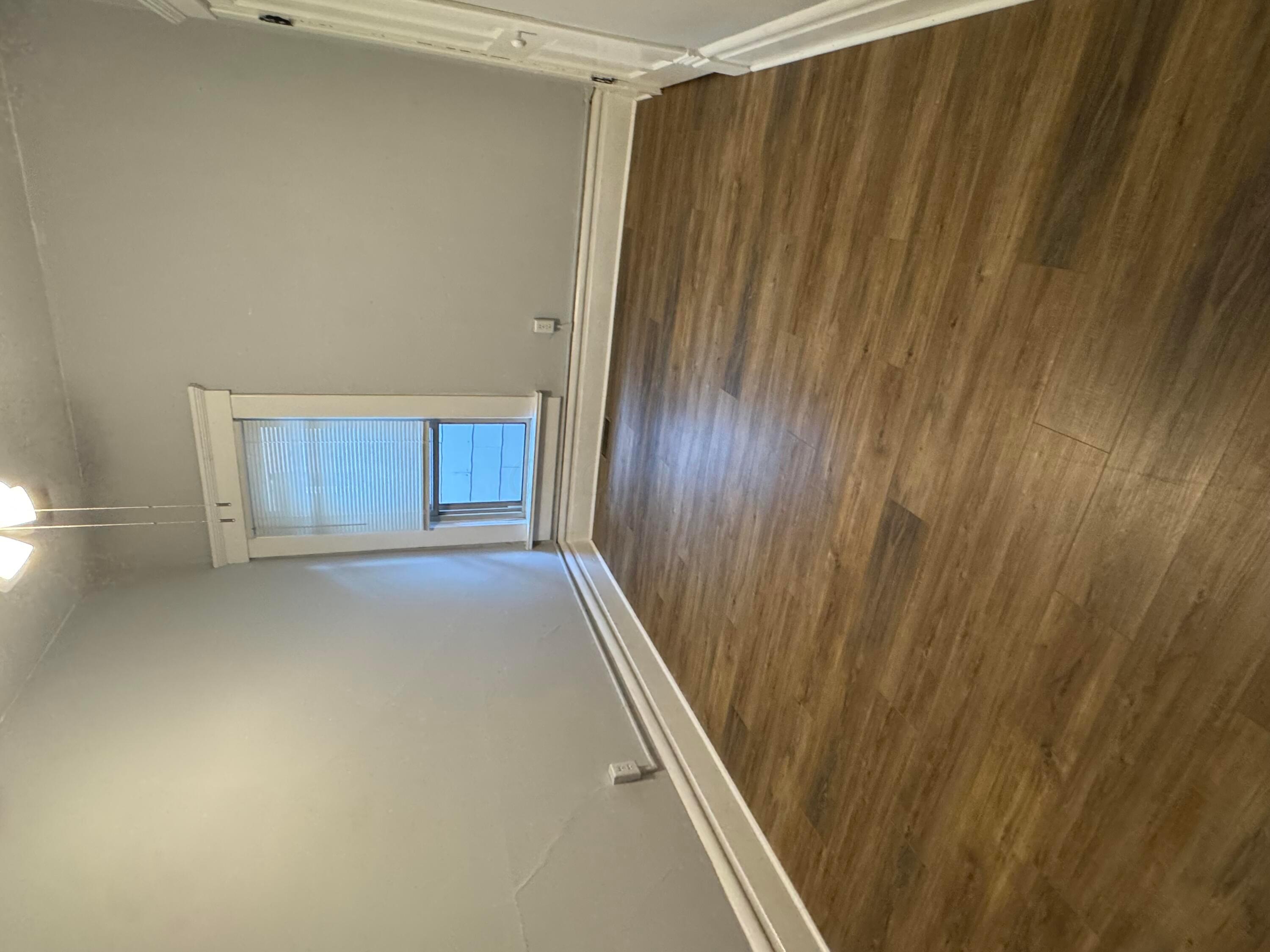 32 E Maynard Avenue Property Photo 17