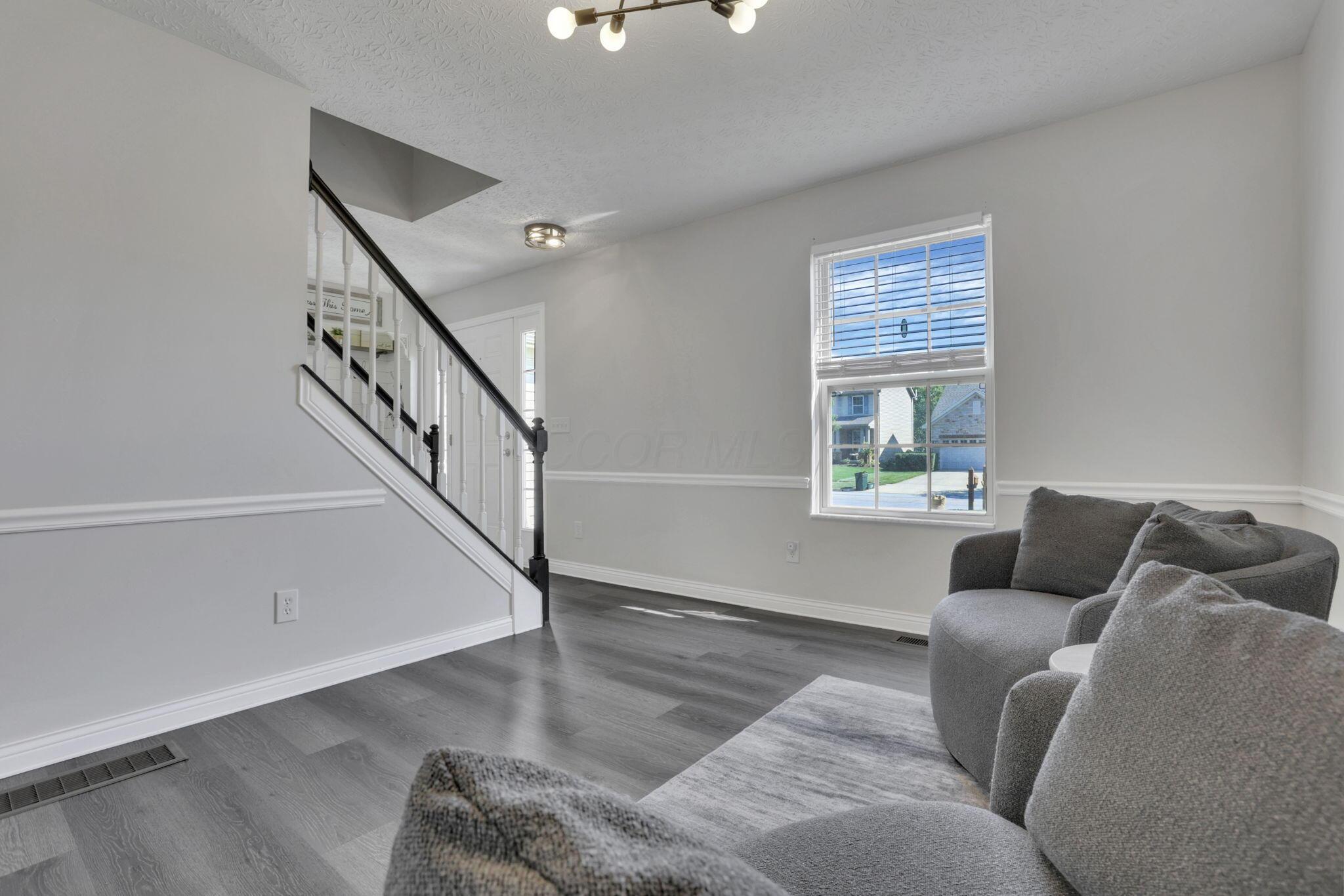 572 Fields Meadow Drive Property Photo 8