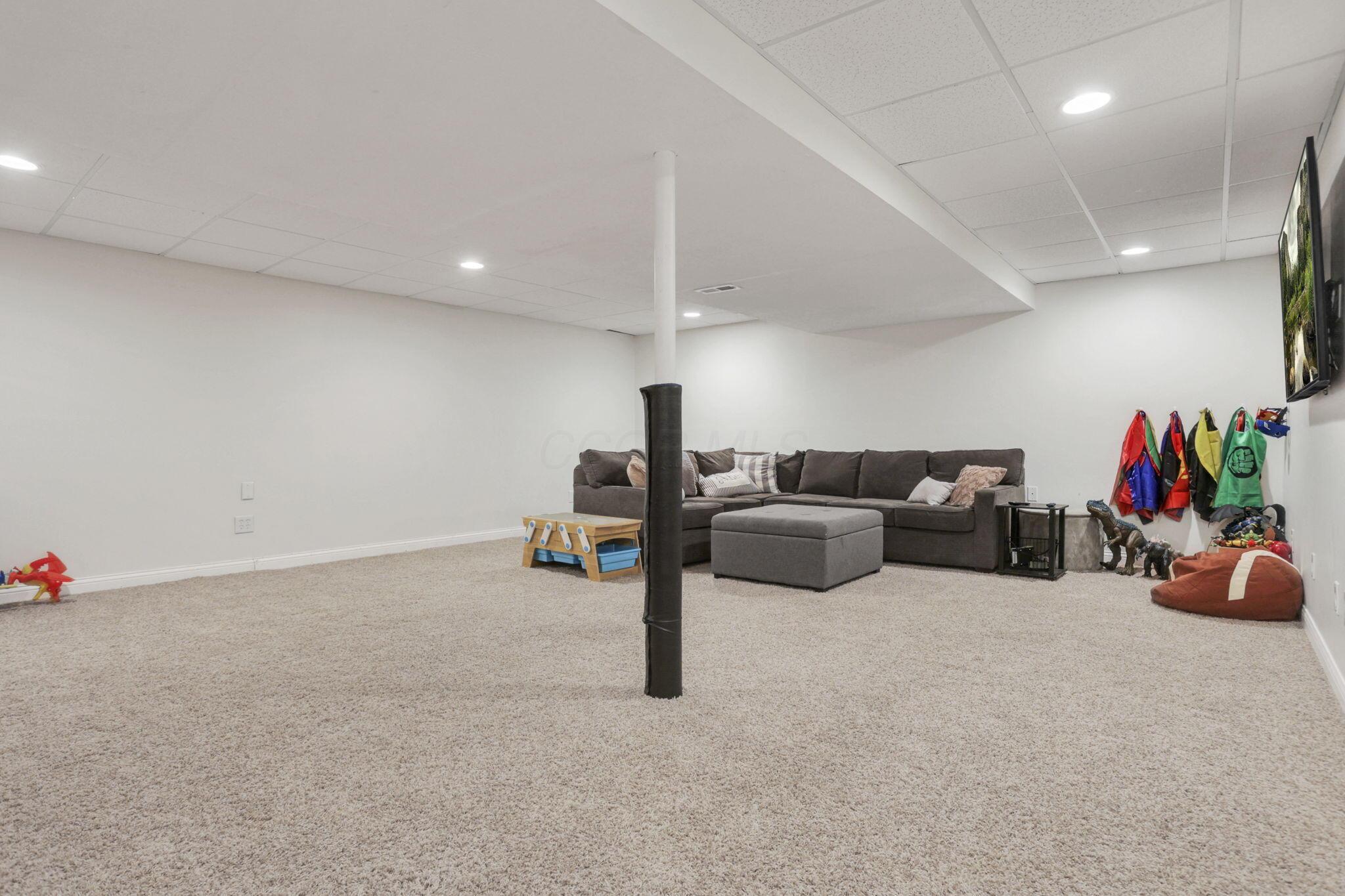 572 Fields Meadow Drive Property Photo 39