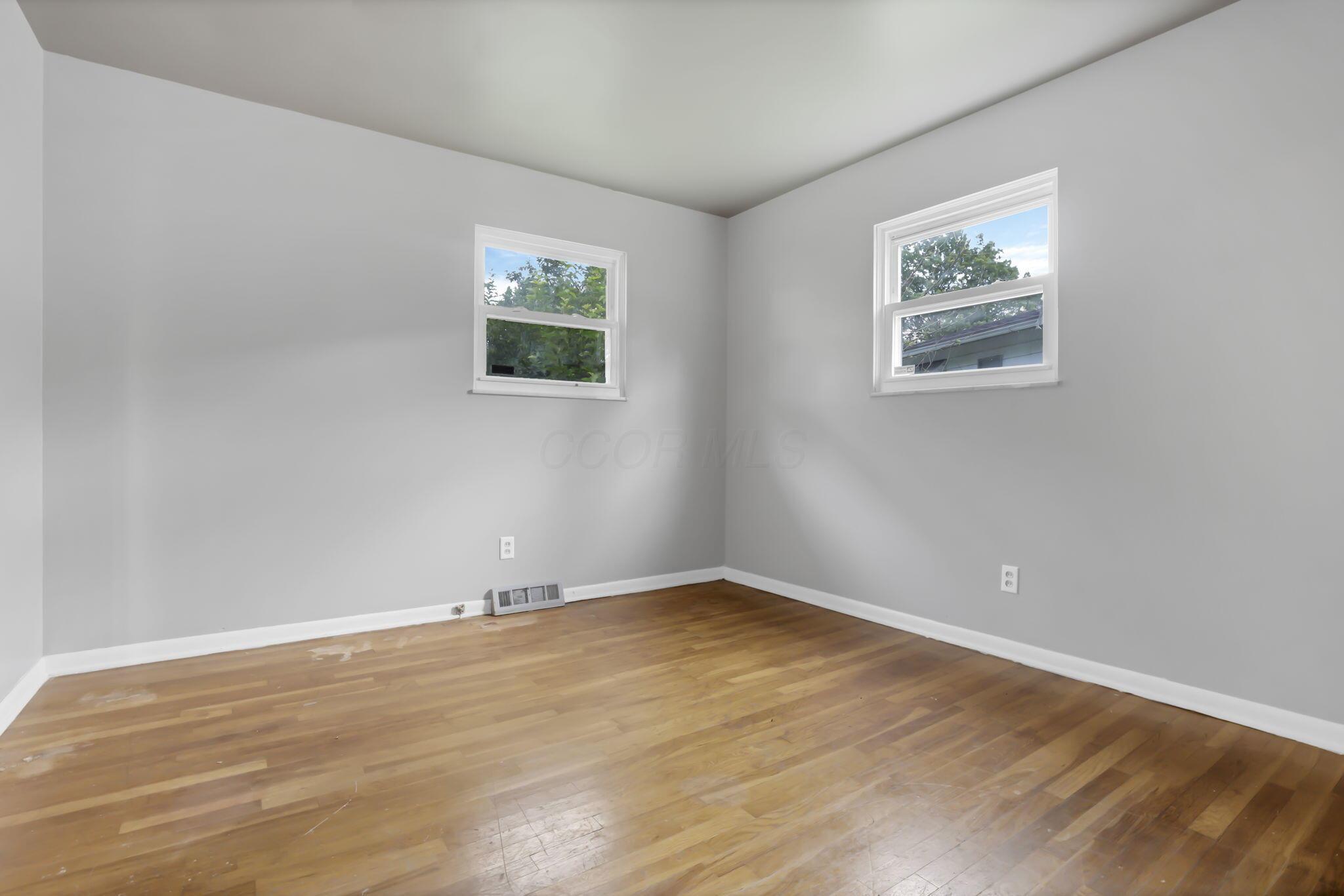 1370 Fowler Drive Property Photo 26