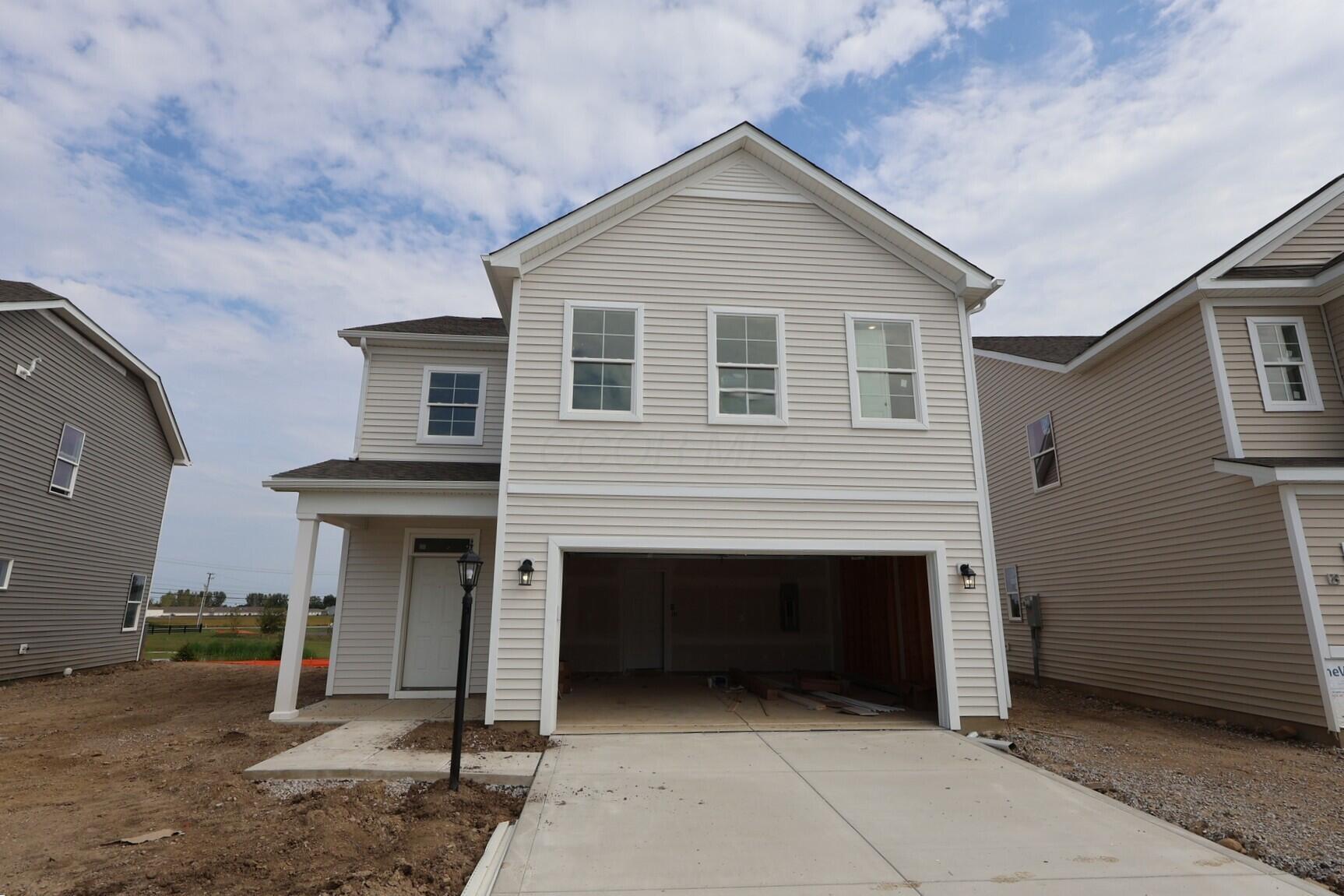 1015 Dawsons Drive Property Photo 1