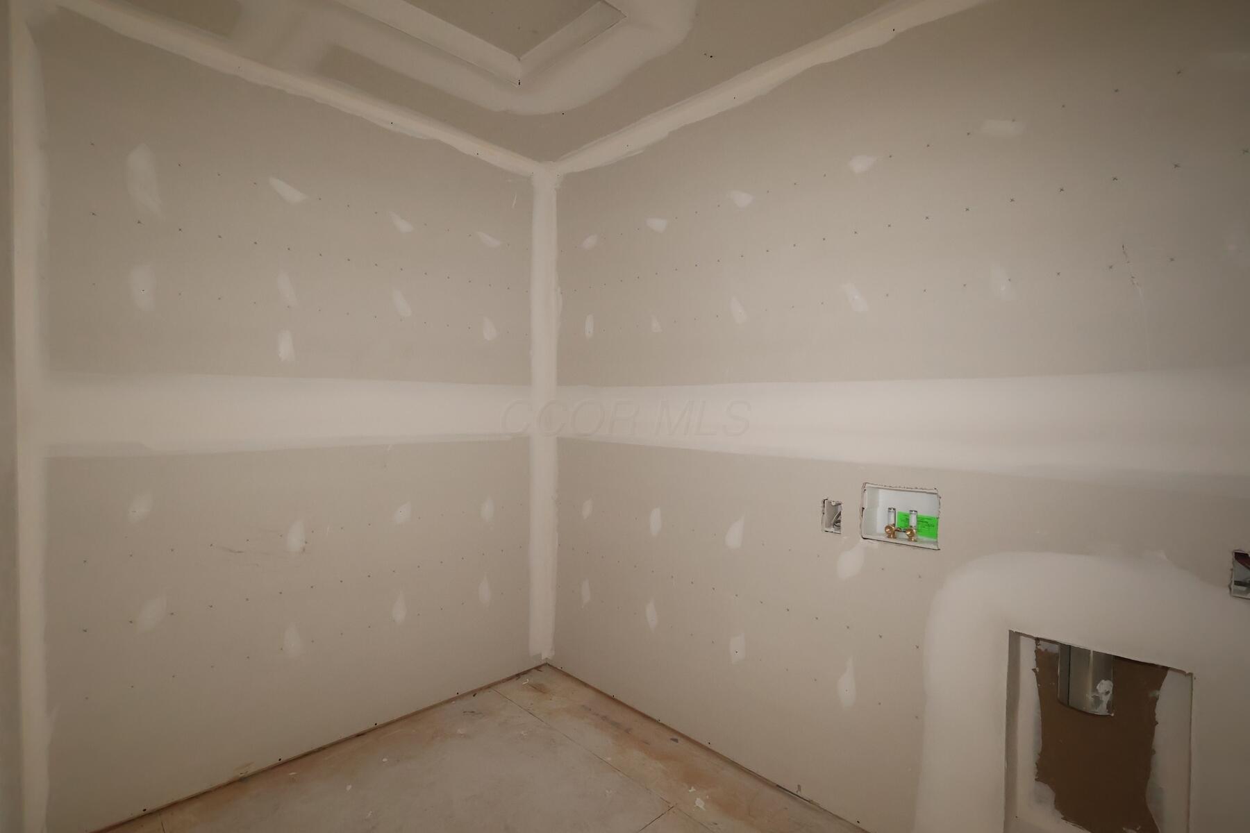 1015 Dawsons Drive Property Photo 14