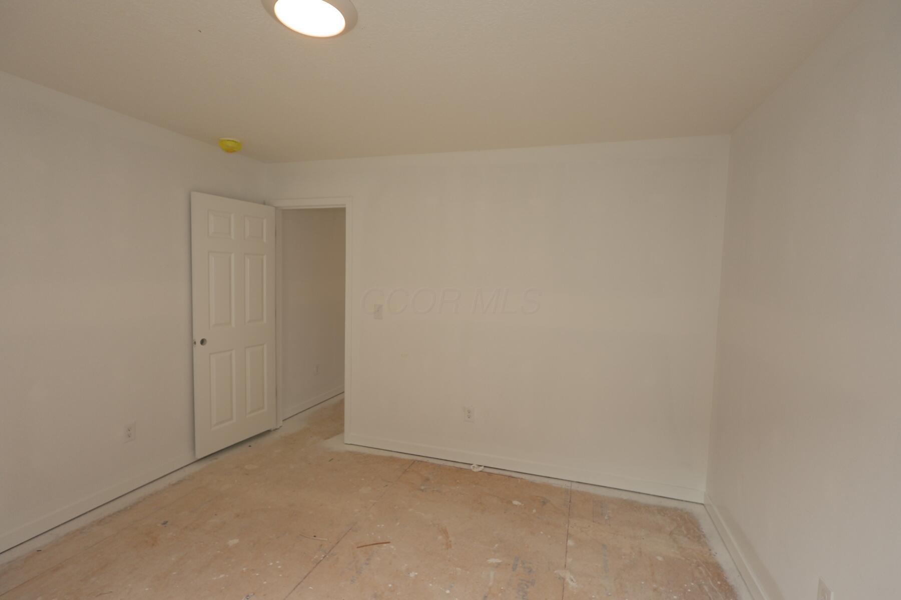 1015 Dawsons Drive Property Photo 14