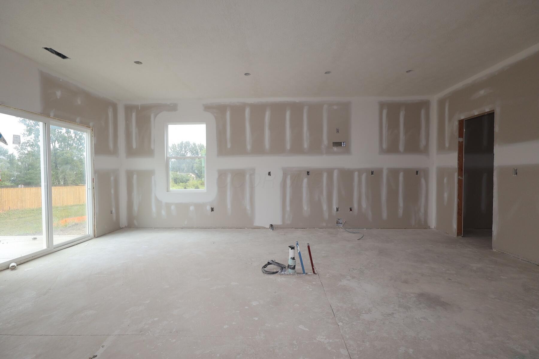 1017 Dawsons Drive Property Photo 8