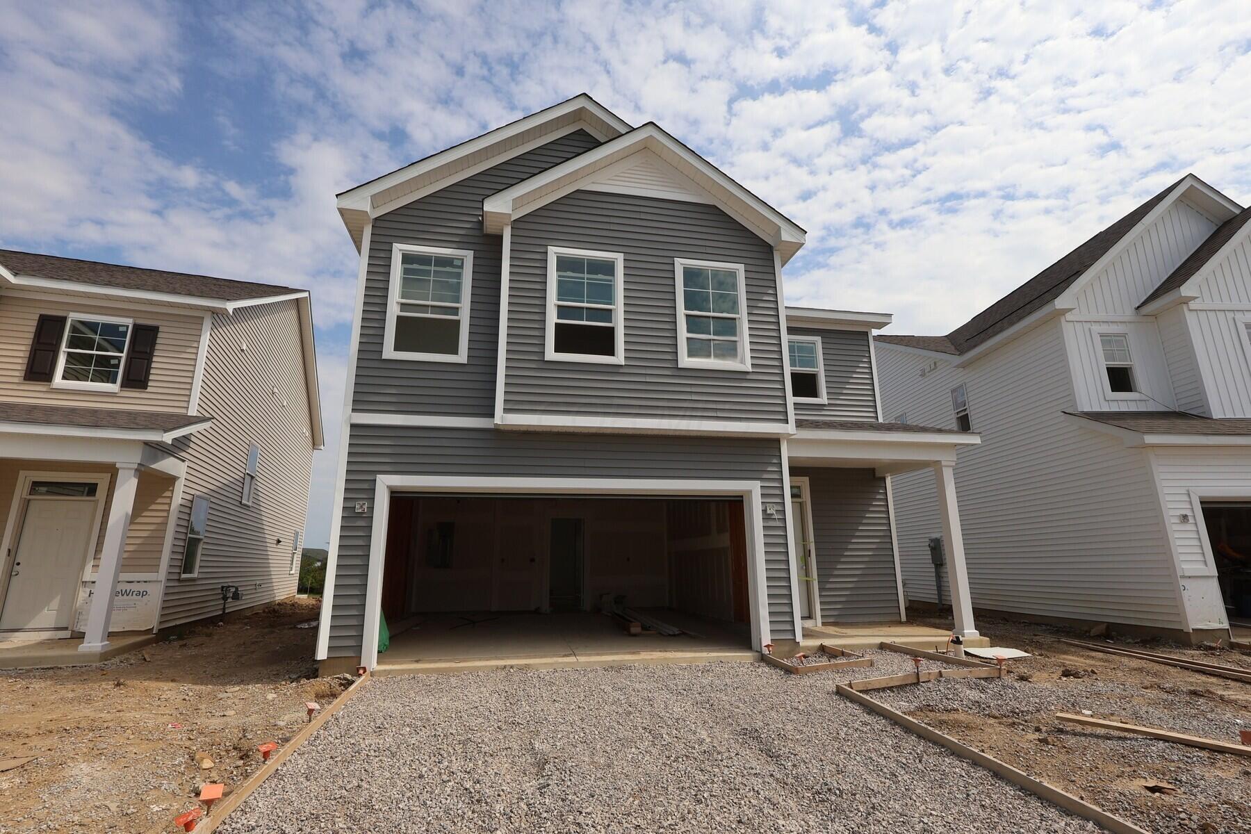 1019 Dawsons Drive Property Photo 1