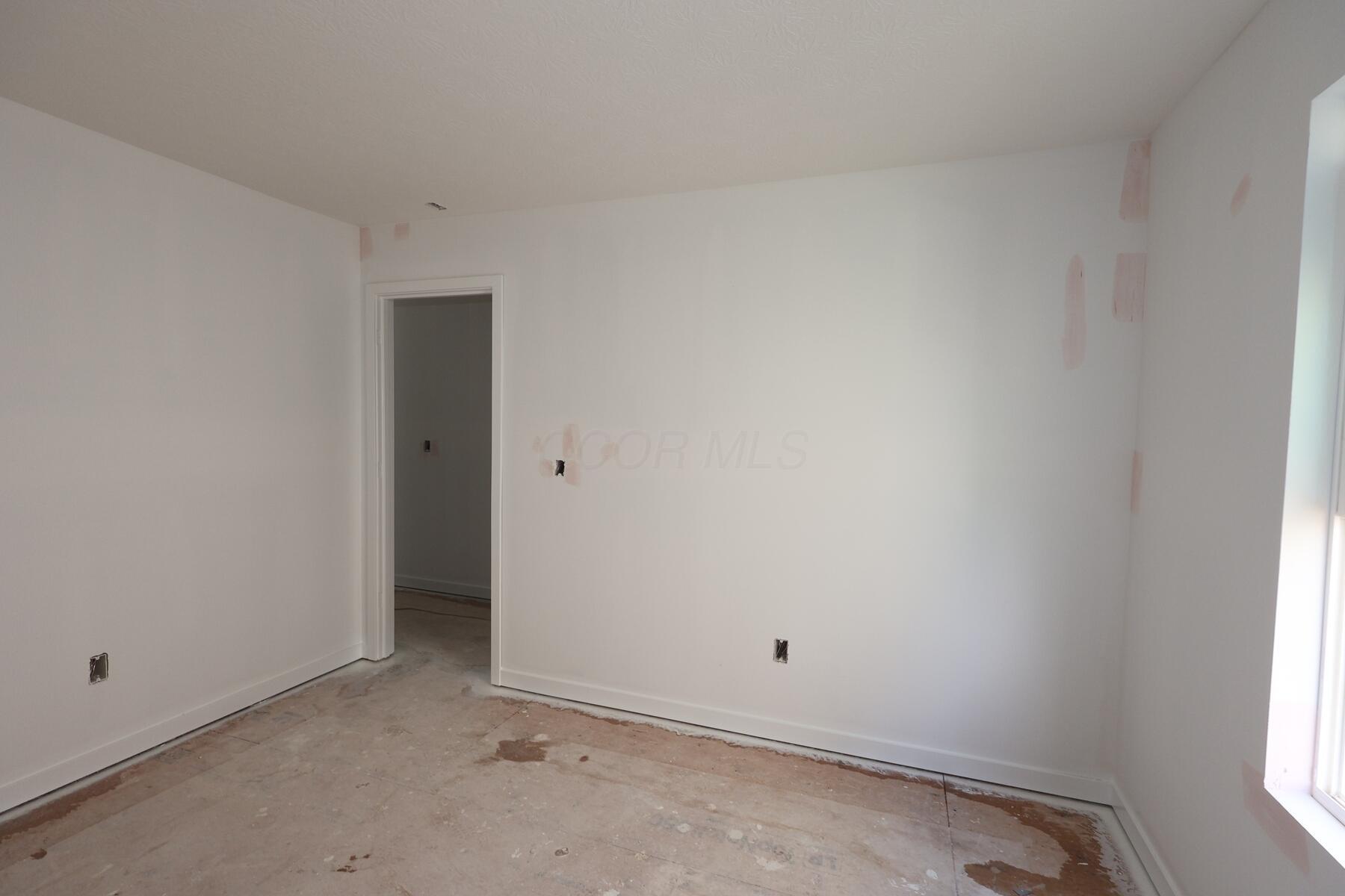 1019 Dawsons Drive Property Photo 11