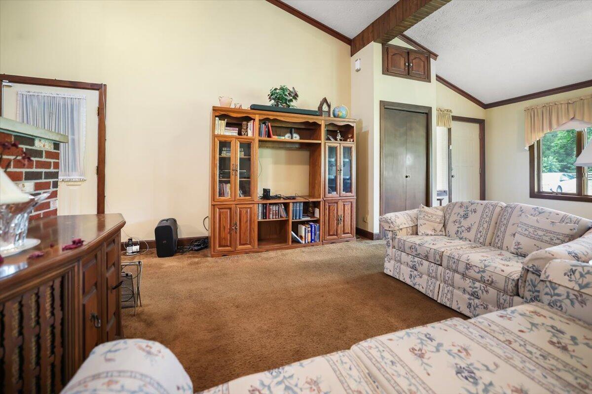 12960 Appleton Road Property Photo 9