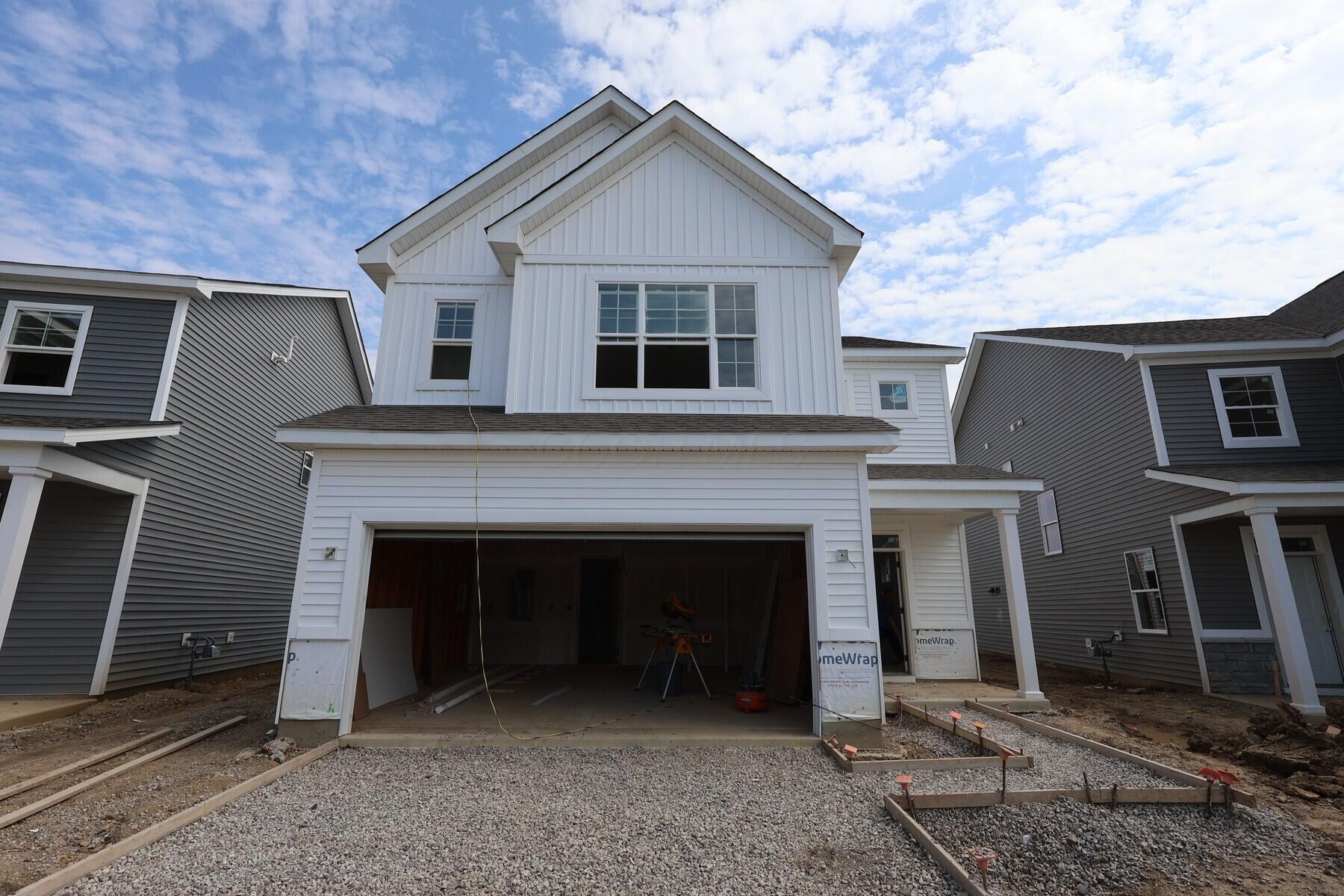 1021 Dawsons Drive Property Photo 1