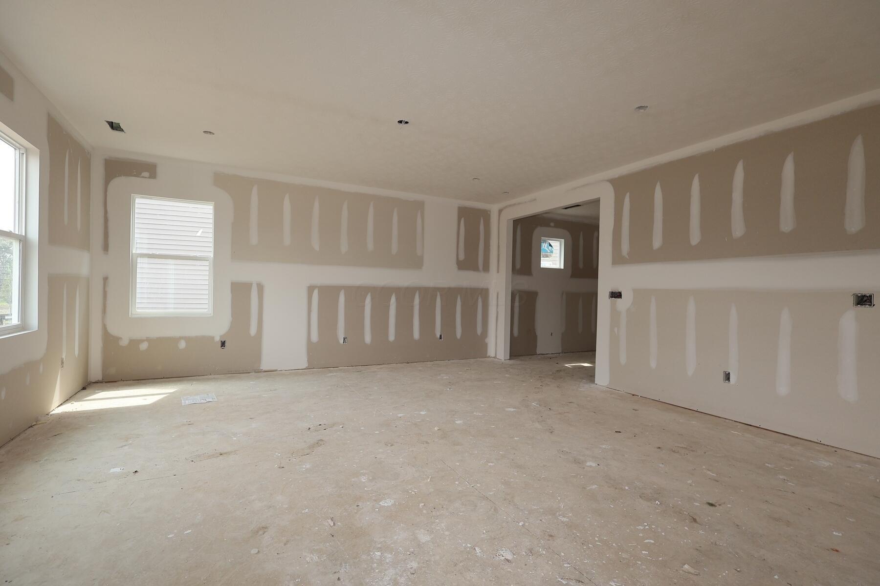 1021 Dawsons Drive Property Photo 4
