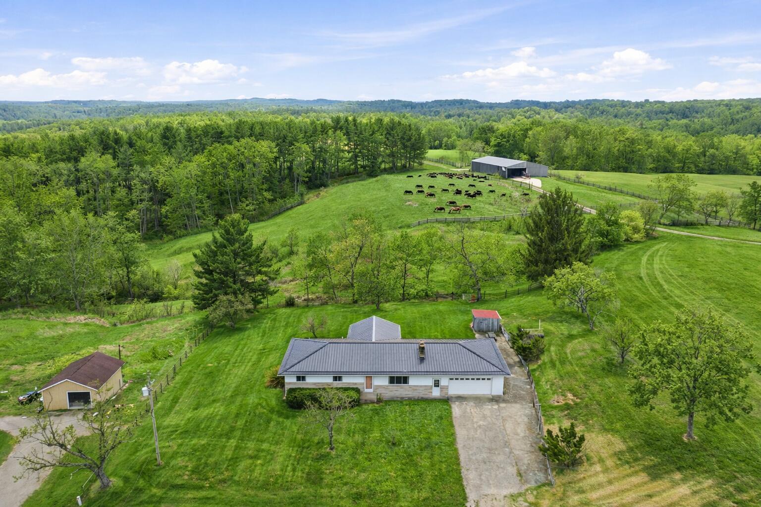 5123 State Route 13 Se Property Photo 5