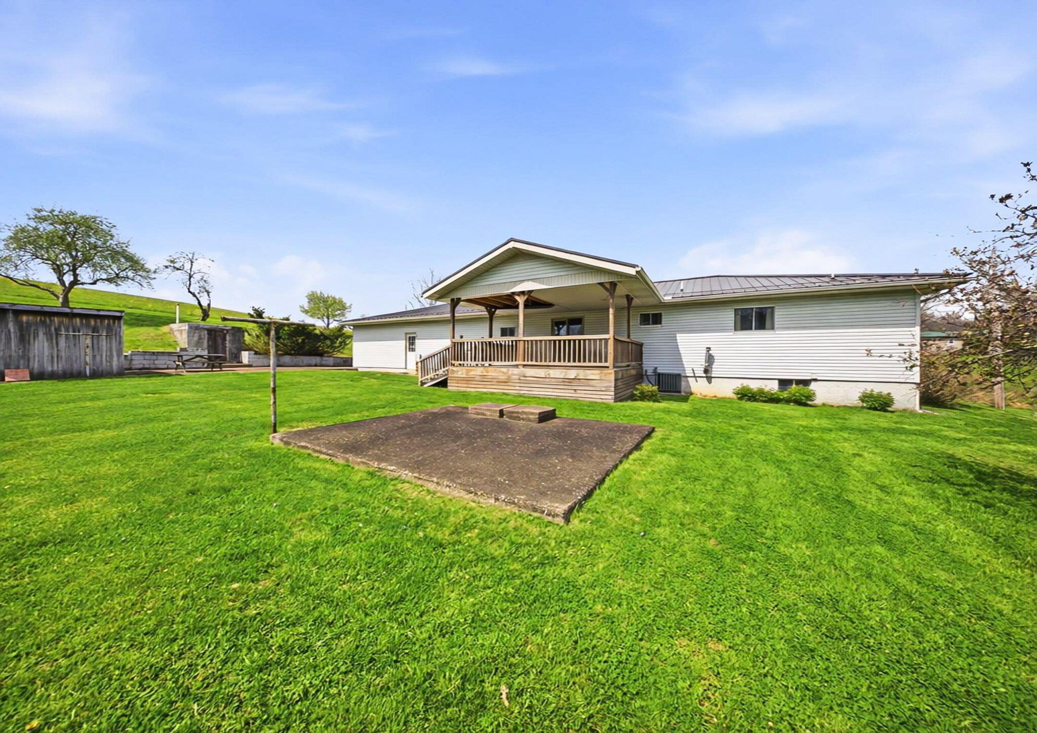 5123 State Route 13 Se Property Photo 23