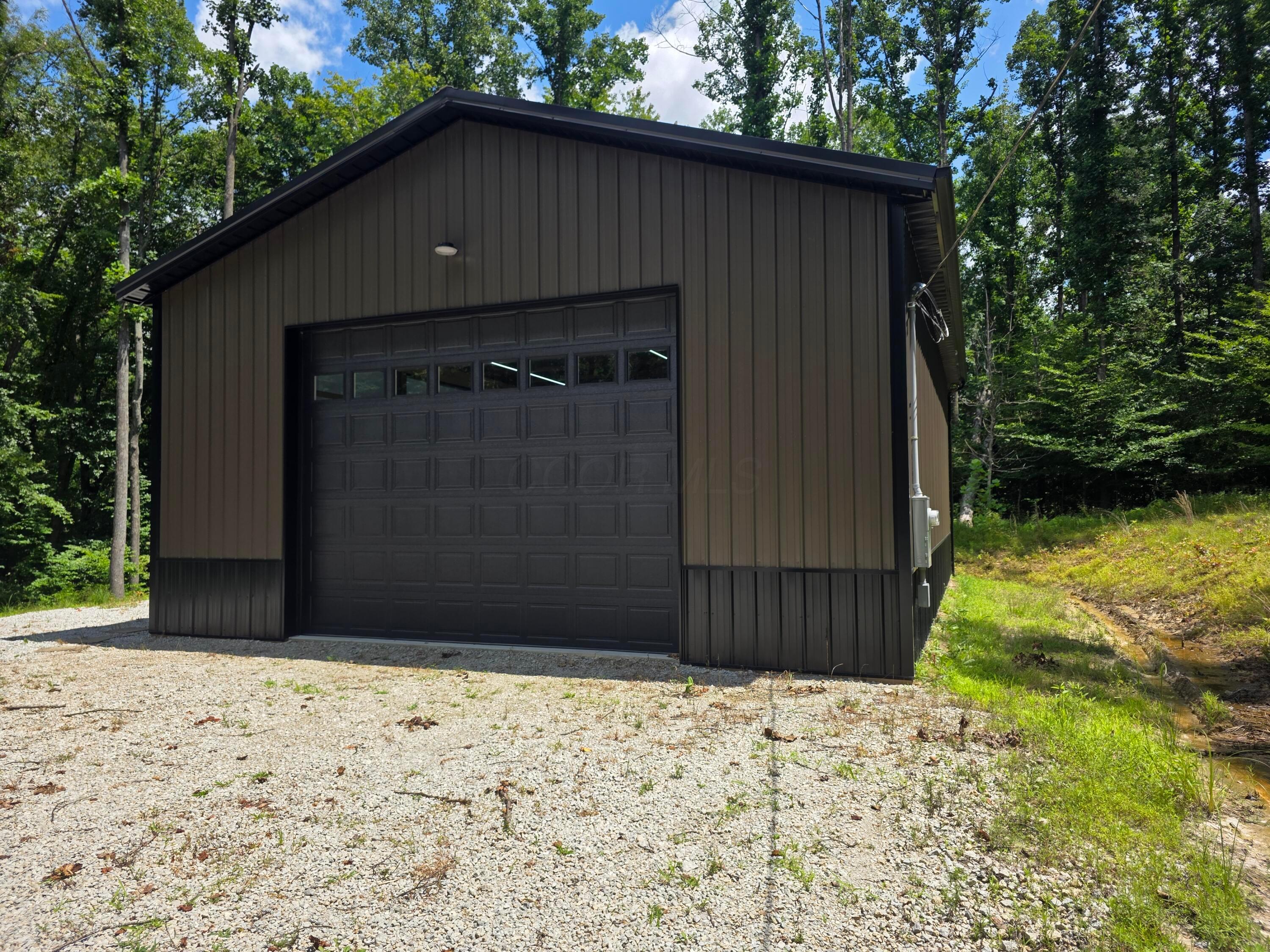 13312 Jake Tom Road Property Photo 10