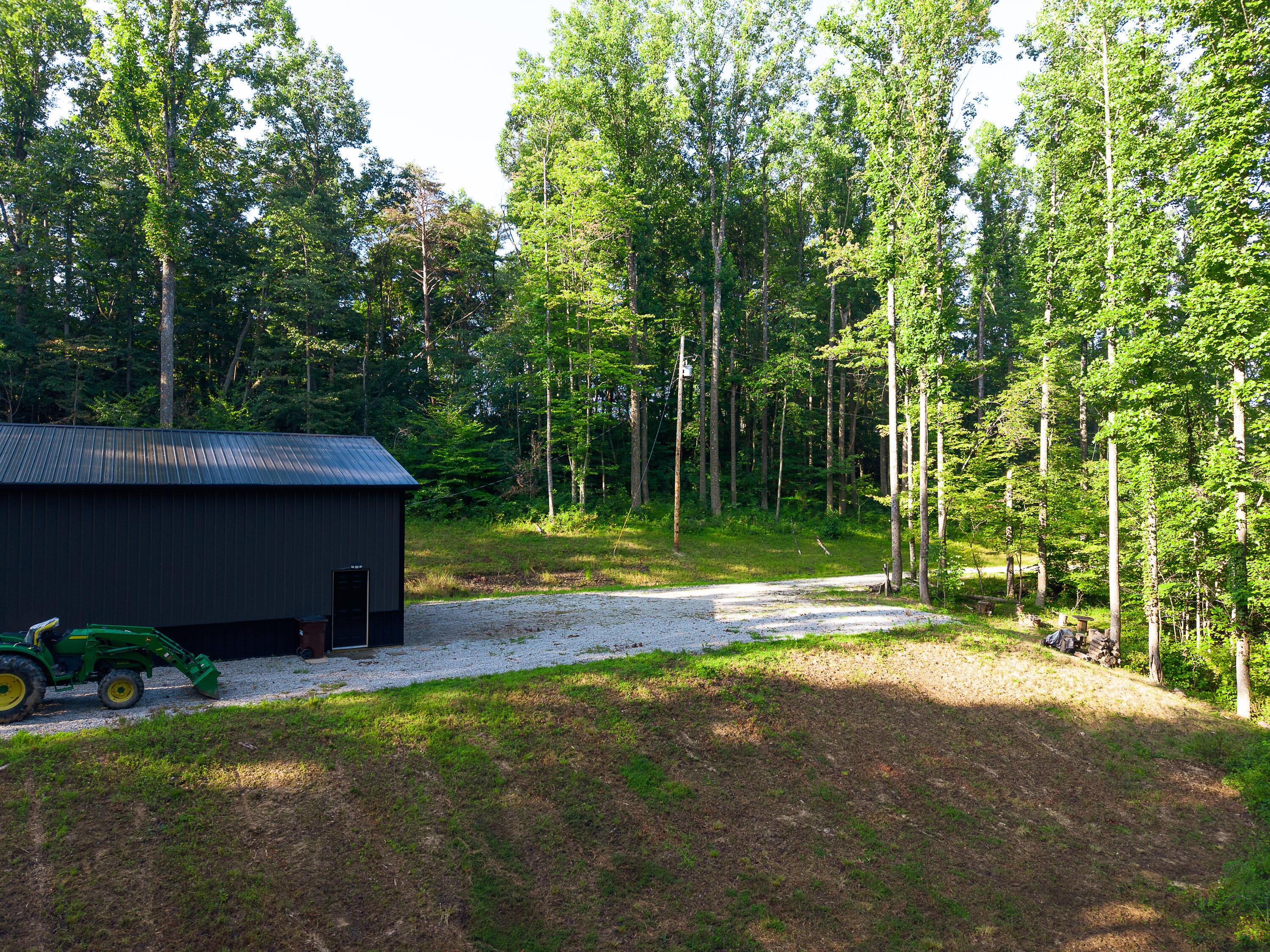 13312 Jake Tom Road Property Photo 14
