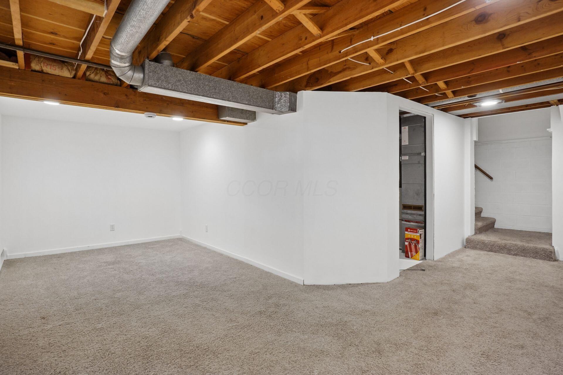 9622 Grandview Avenue Property Photo 37