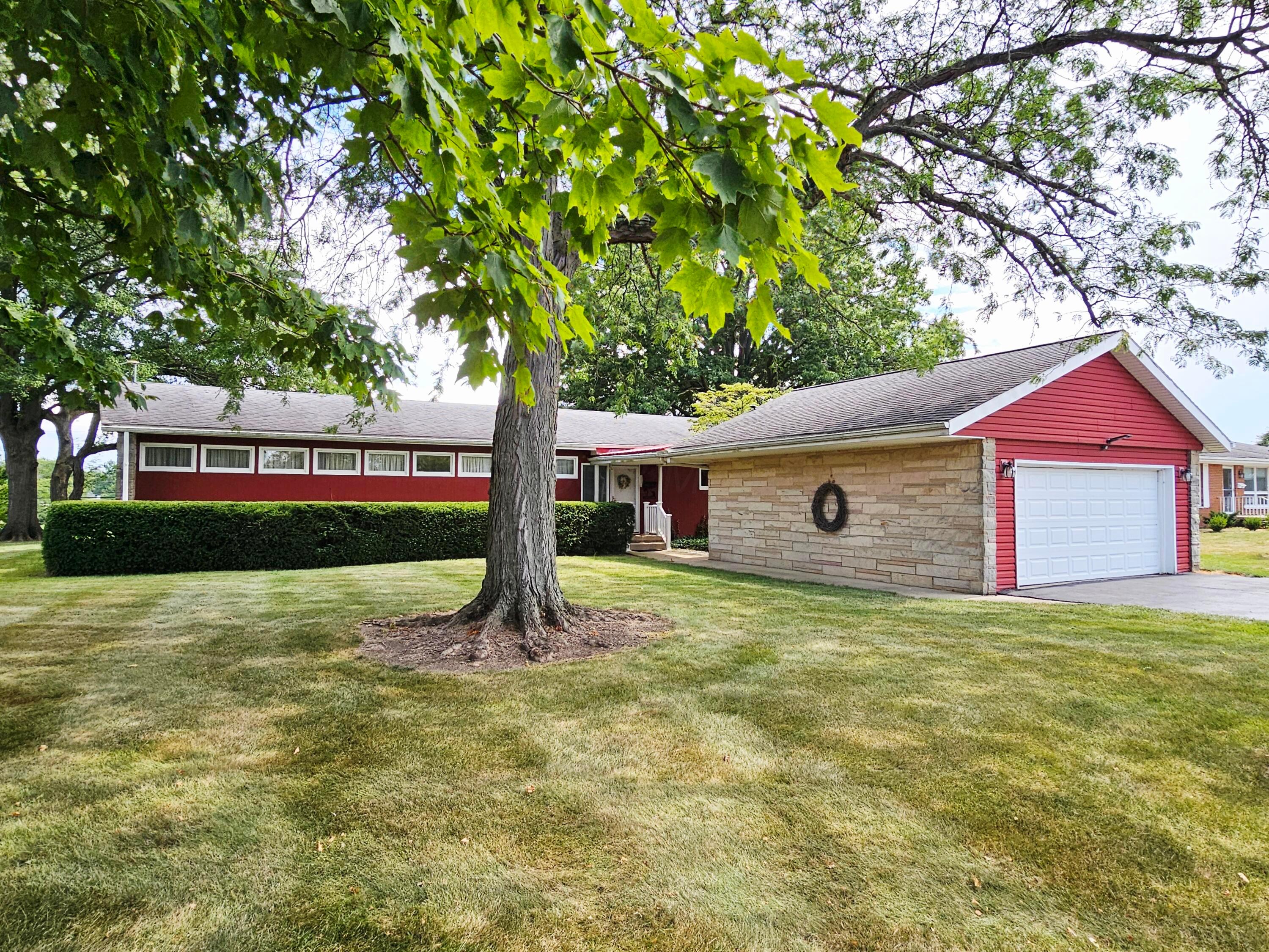 109 River Road Property Photo 1