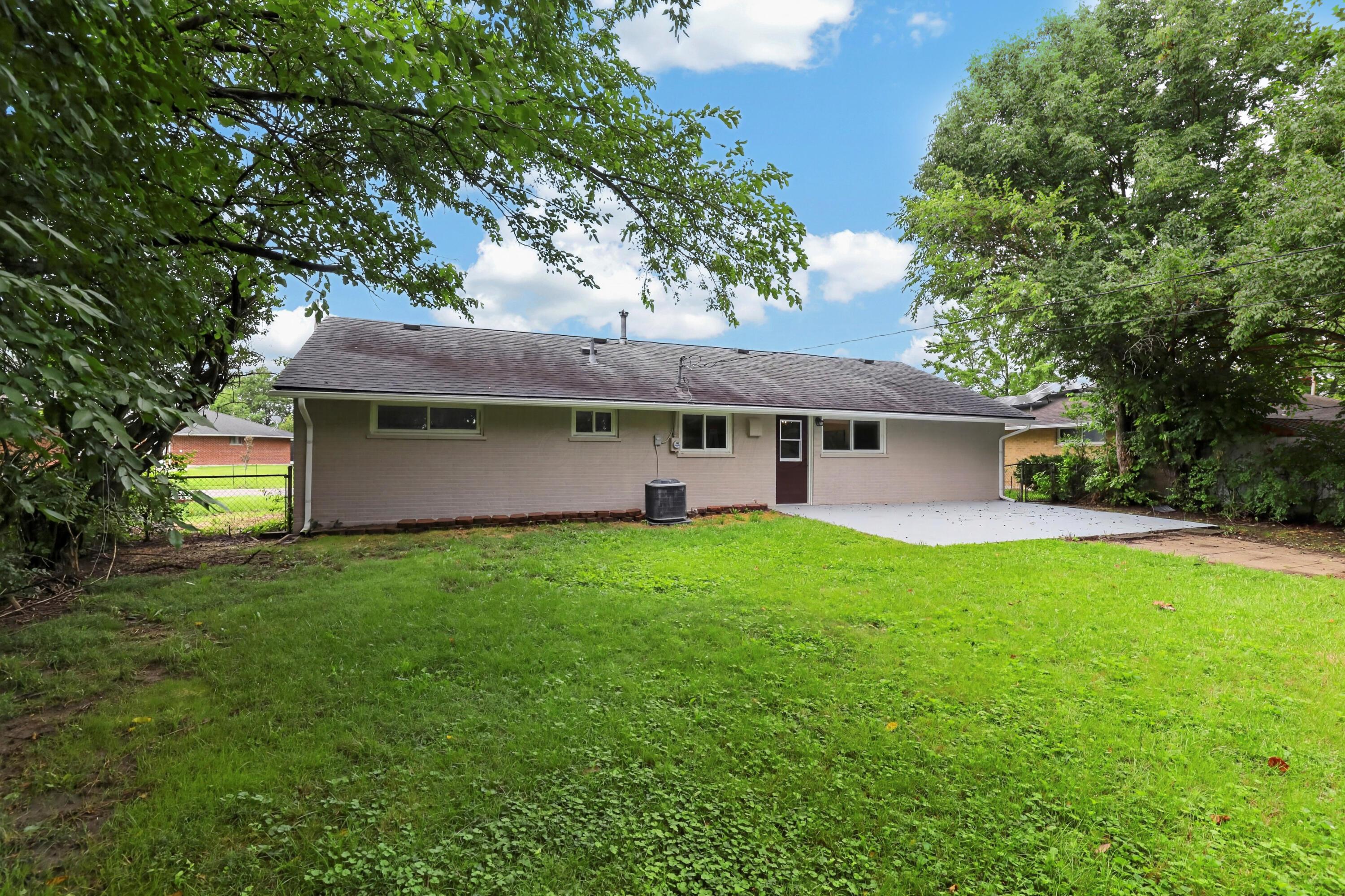 930 W Stephen Drive W Property Photo 53