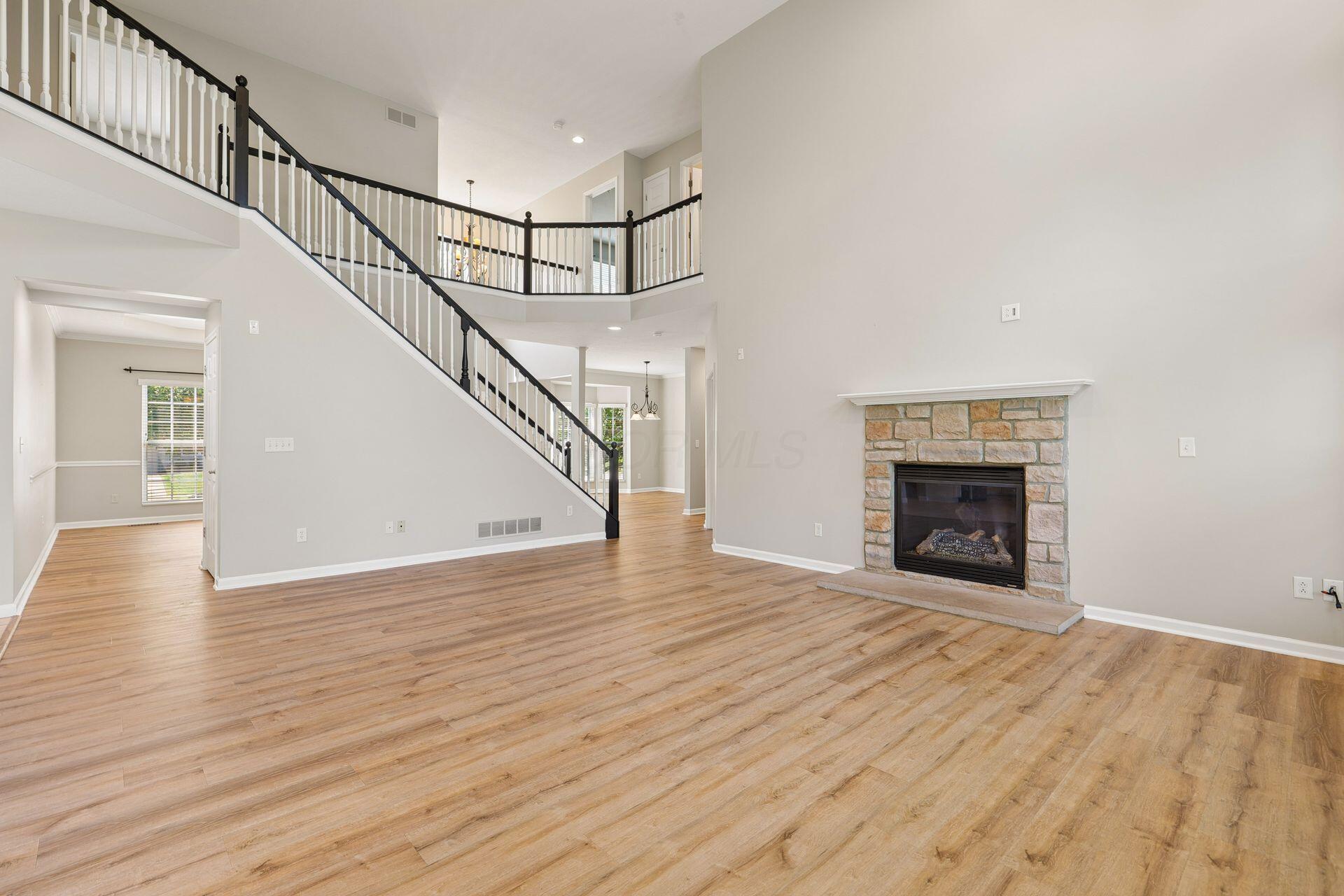 3234 Walkerview Drive Property Photo 15