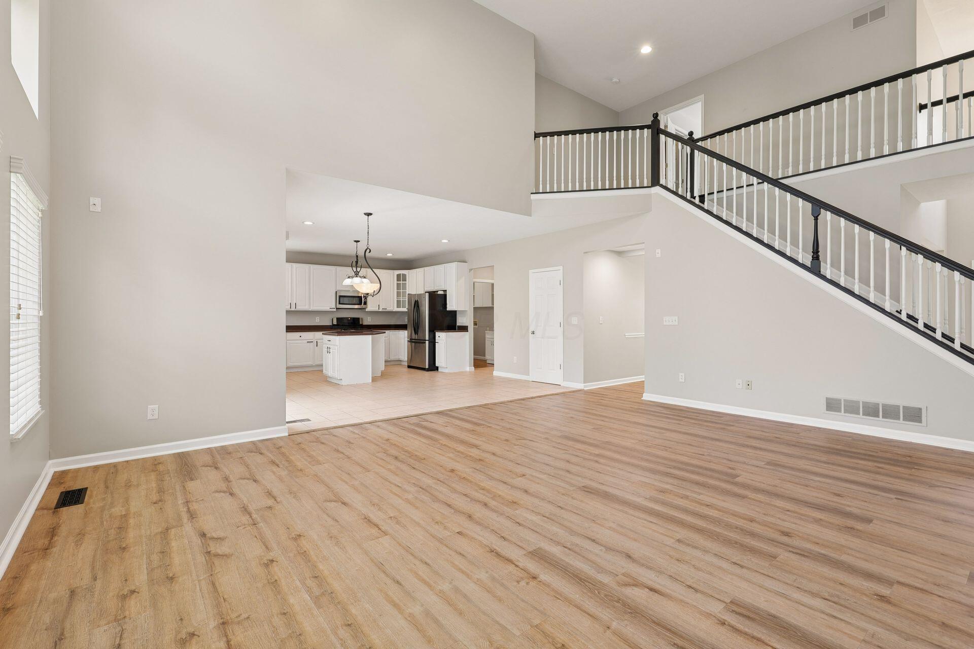 3234 Walkerview Drive Property Photo 18