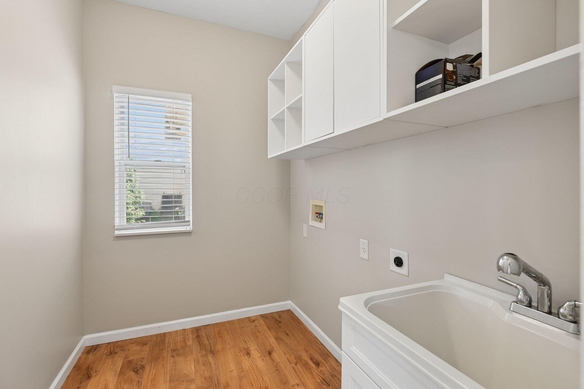 3234 Walkerview Drive Property Photo 26