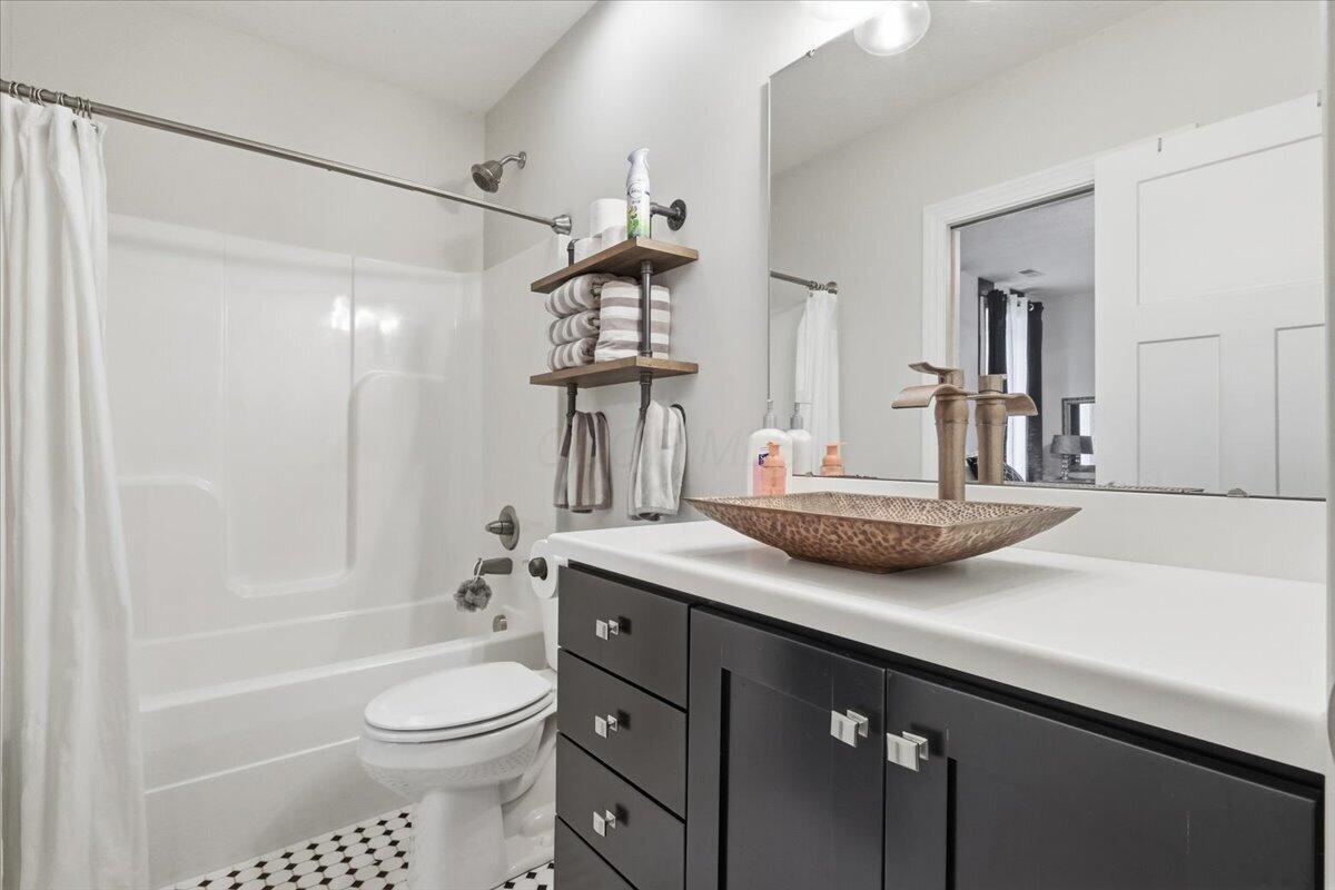 3315 Apple Valley Drive Property Photo 48