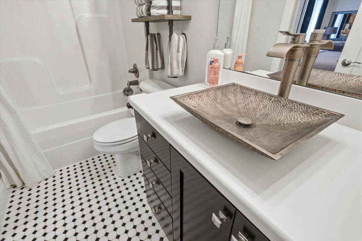 3315 Apple Valley Drive Property Photo 49