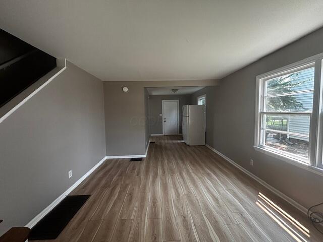 1335 E 25th Avenue Property Photo 2