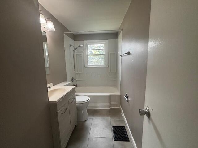 1335 E 25th Avenue Property Photo 11
