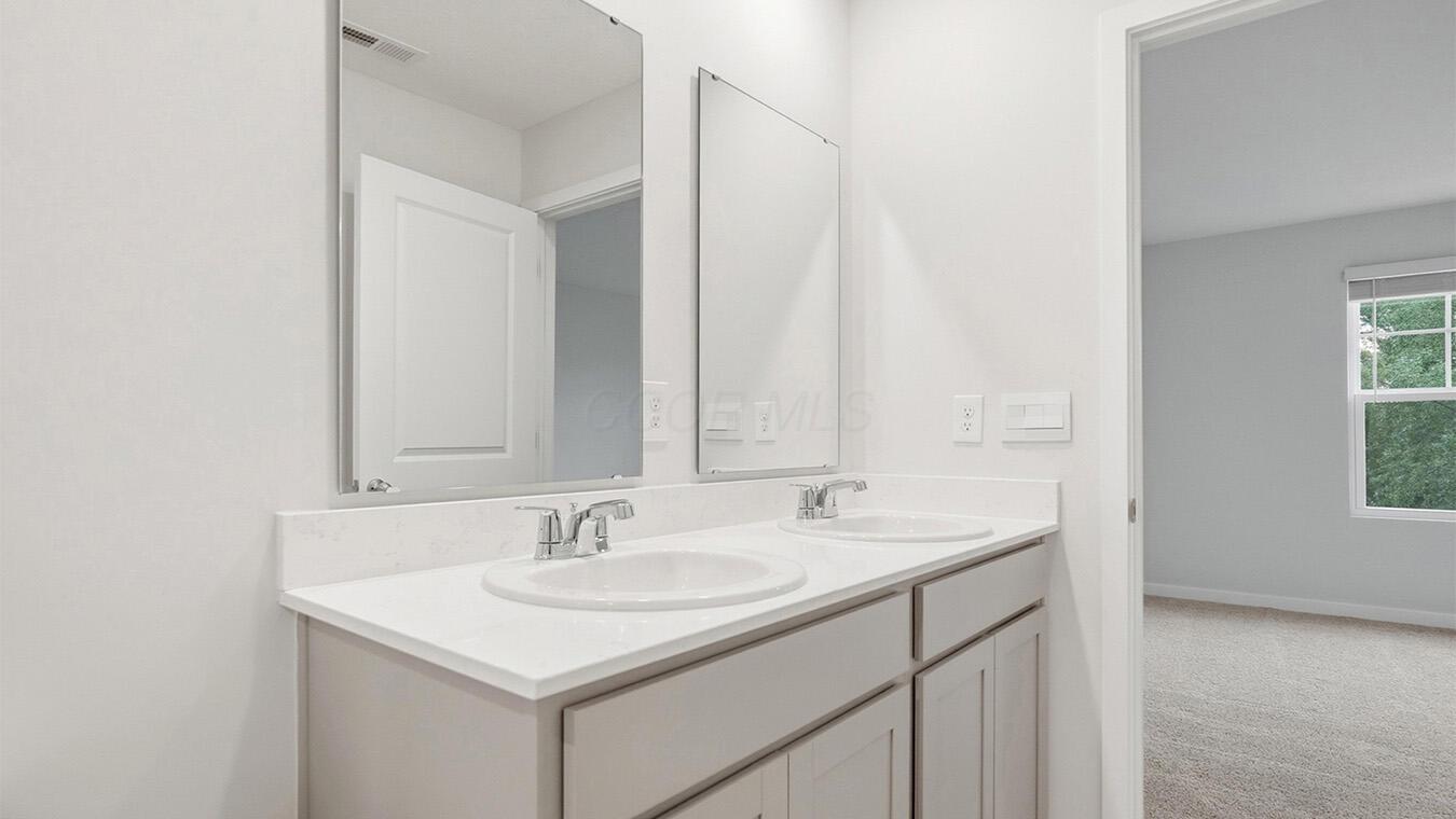 1380 Marinelli Drive E Property Photo 27