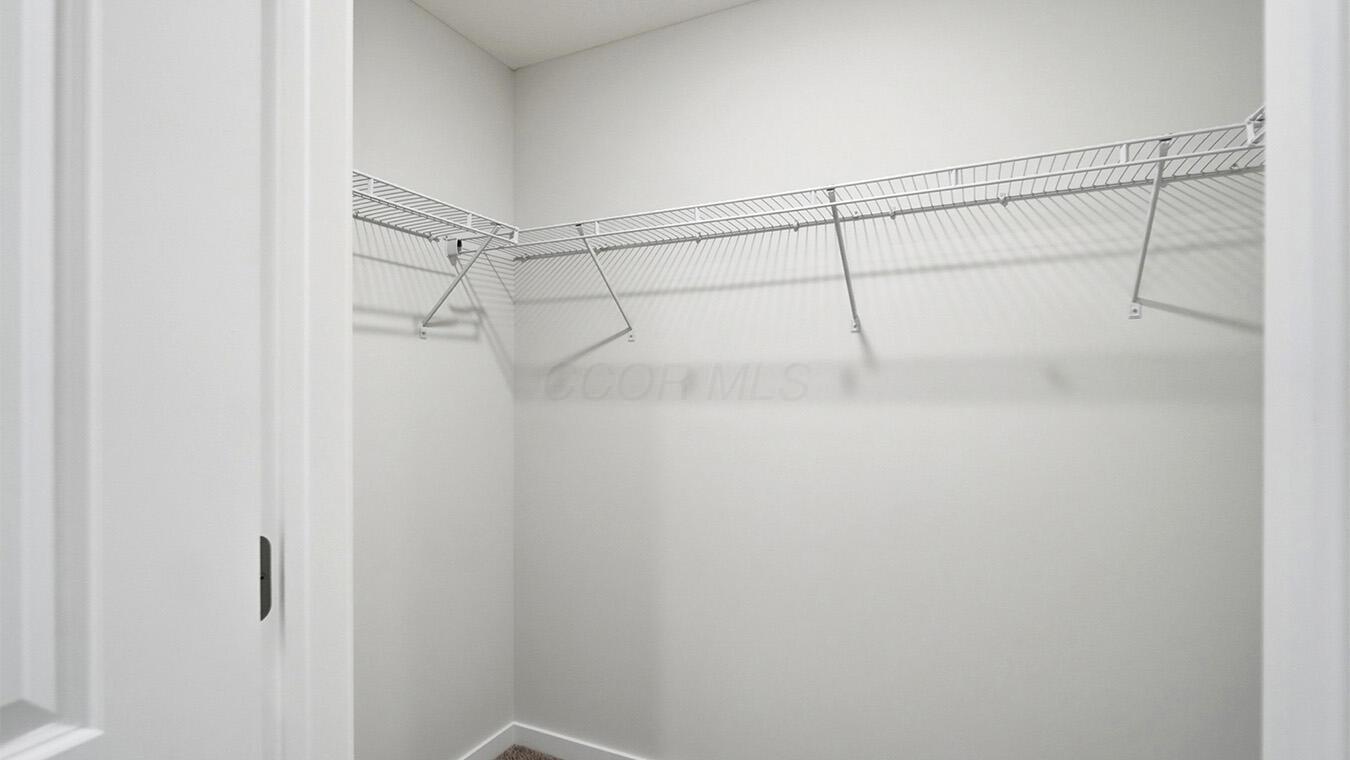 1380 Marinelli Drive E Property Photo 28