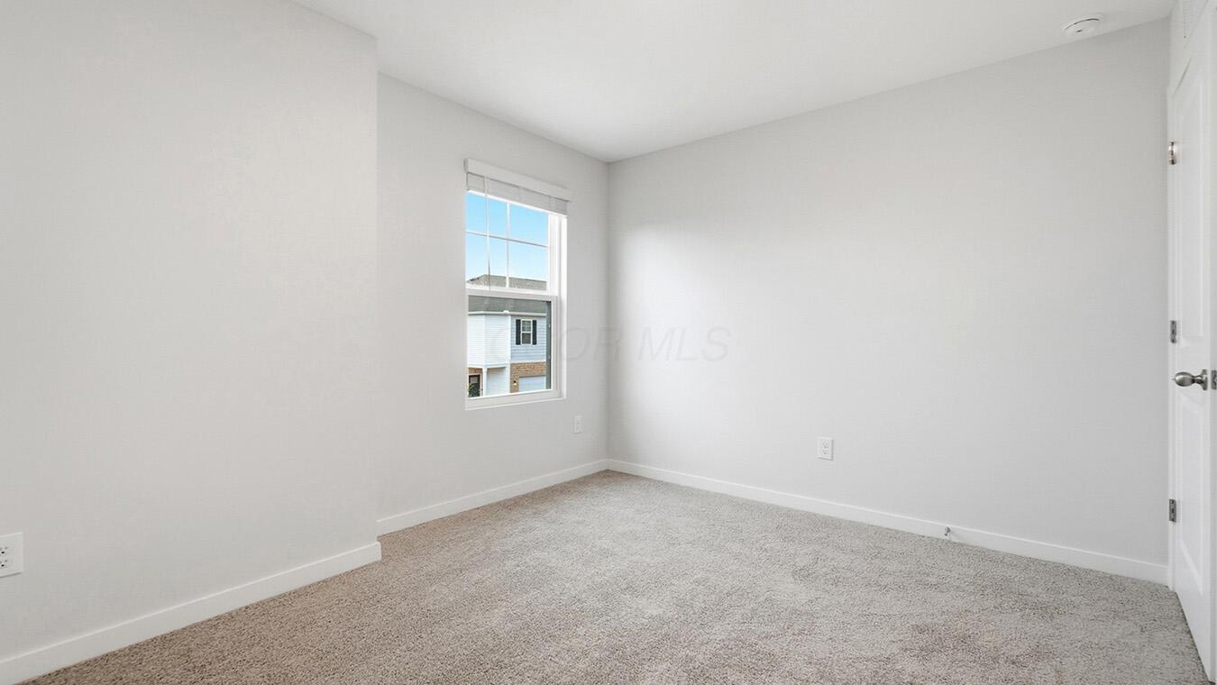 1380 Marinelli Drive E Property Photo 39