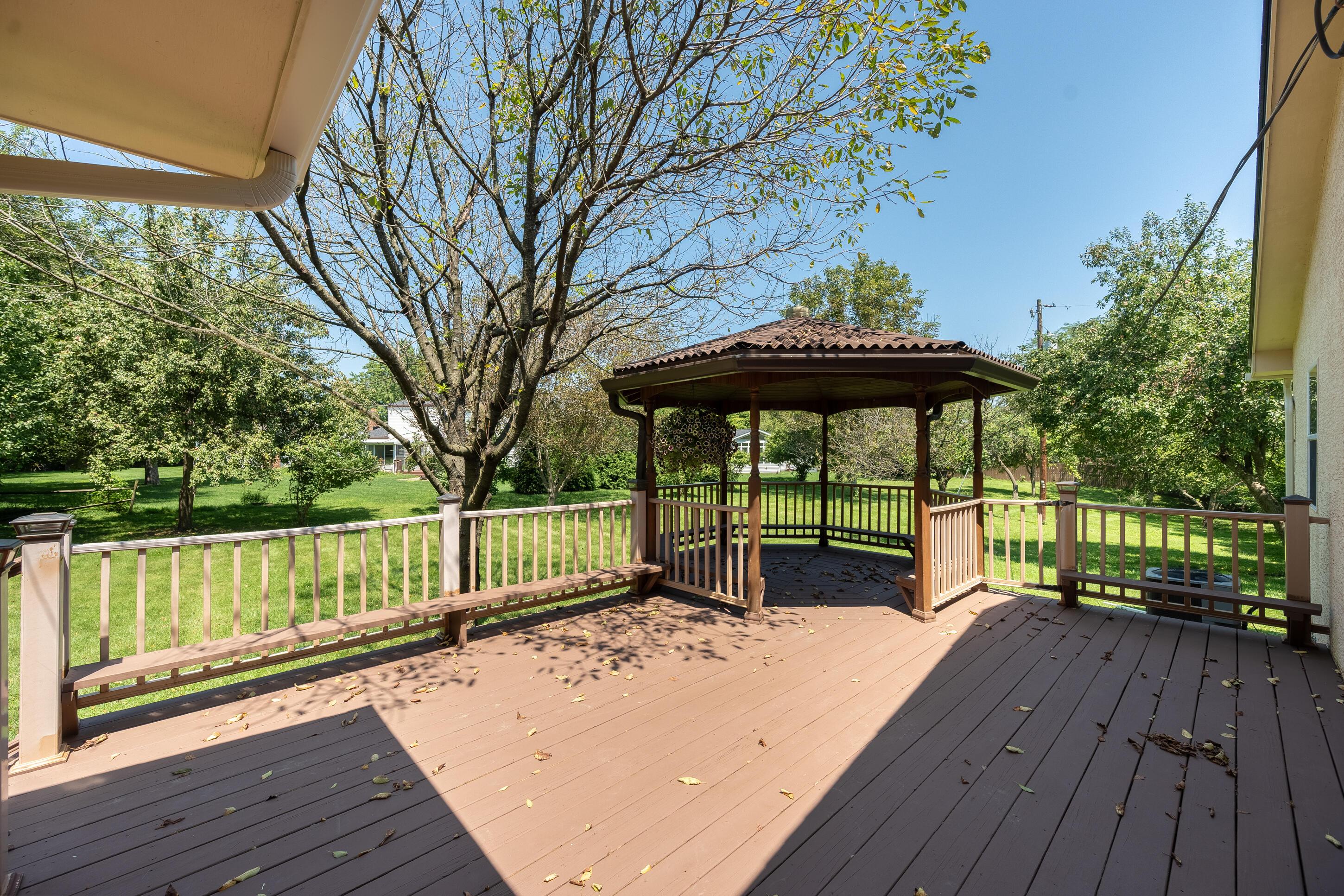 4880 Hayden Run Road Property Photo 20