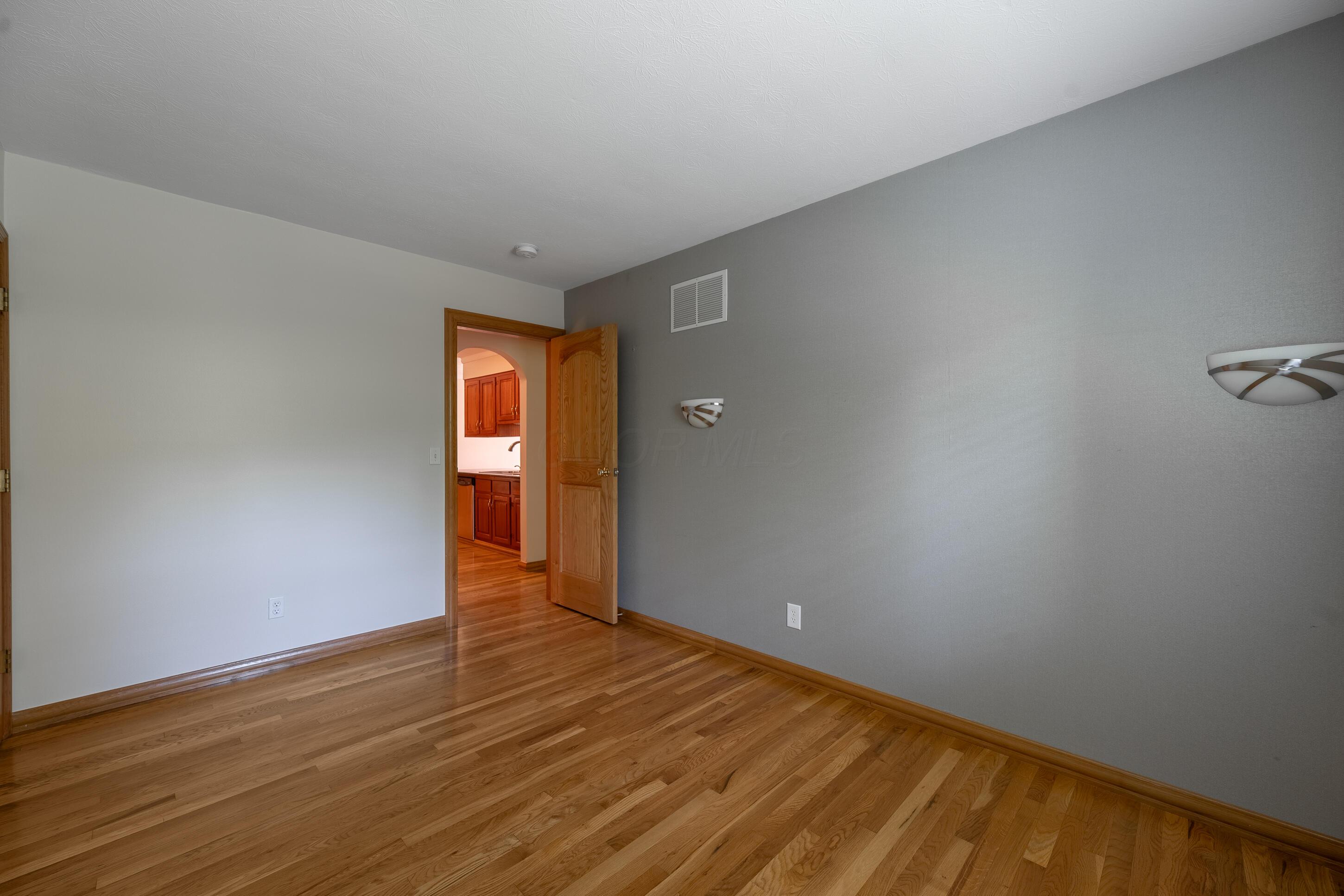 4880 Hayden Run Road Property Photo 50