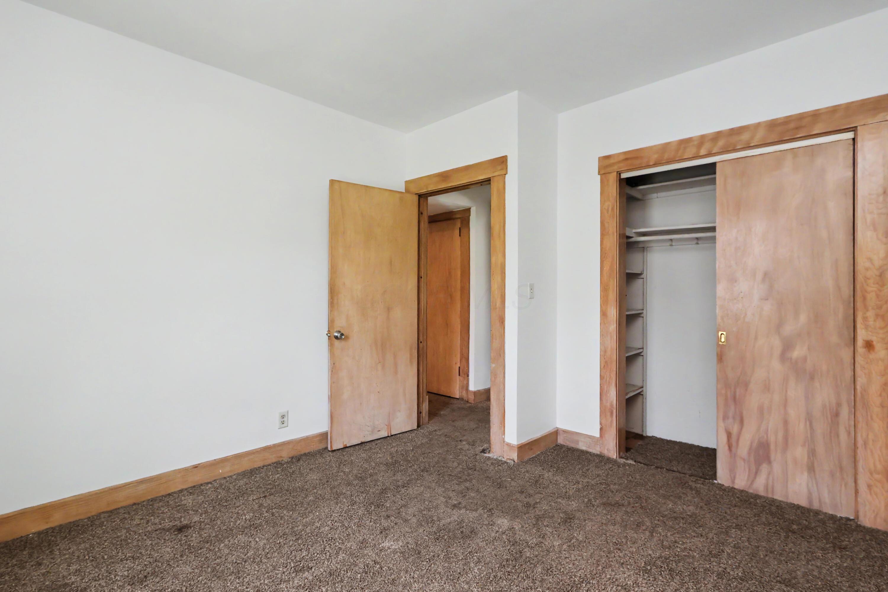 123 E Main Street Property Photo 10