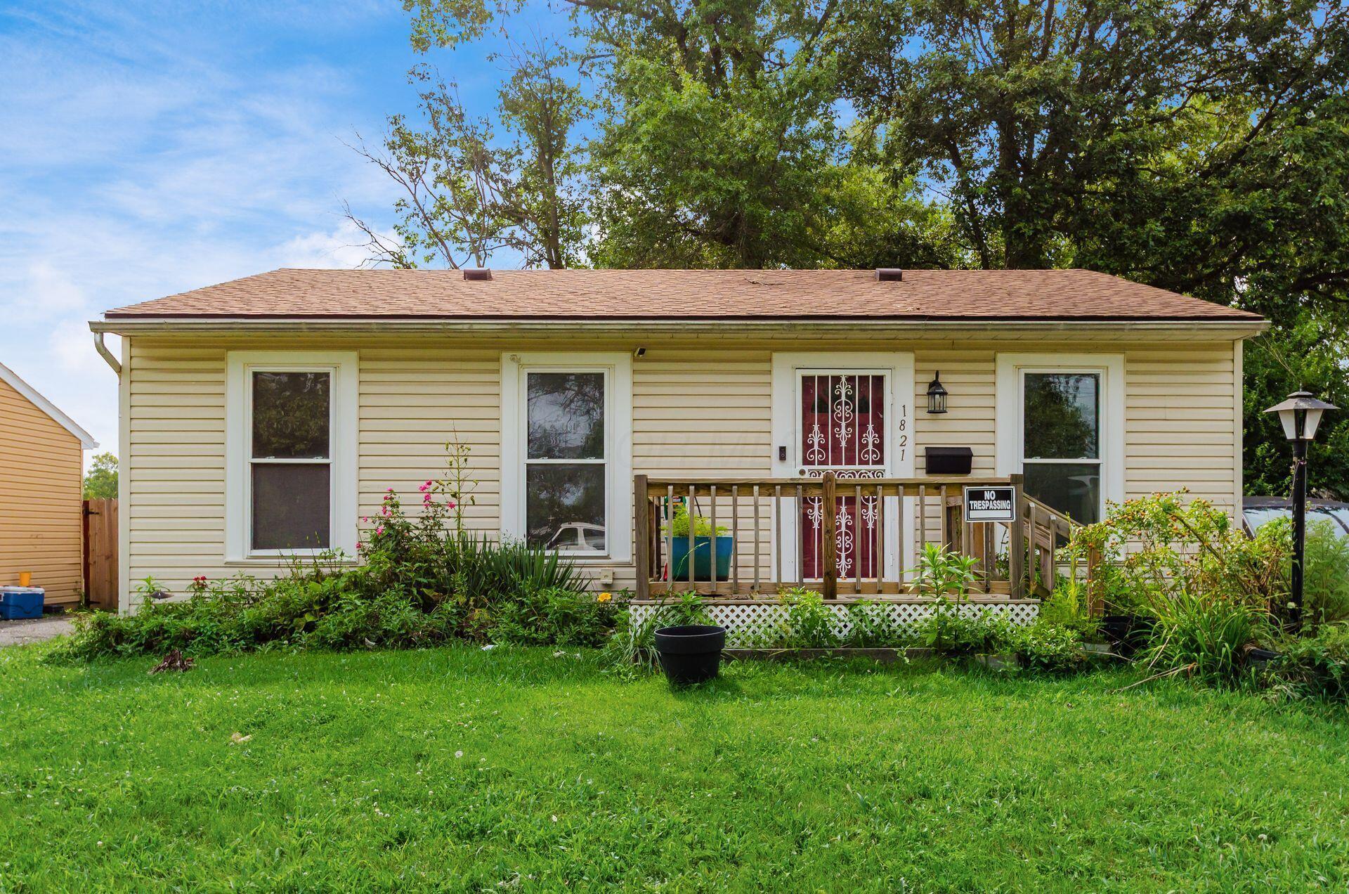 1821 Bar Harbor Road Property Photo 1