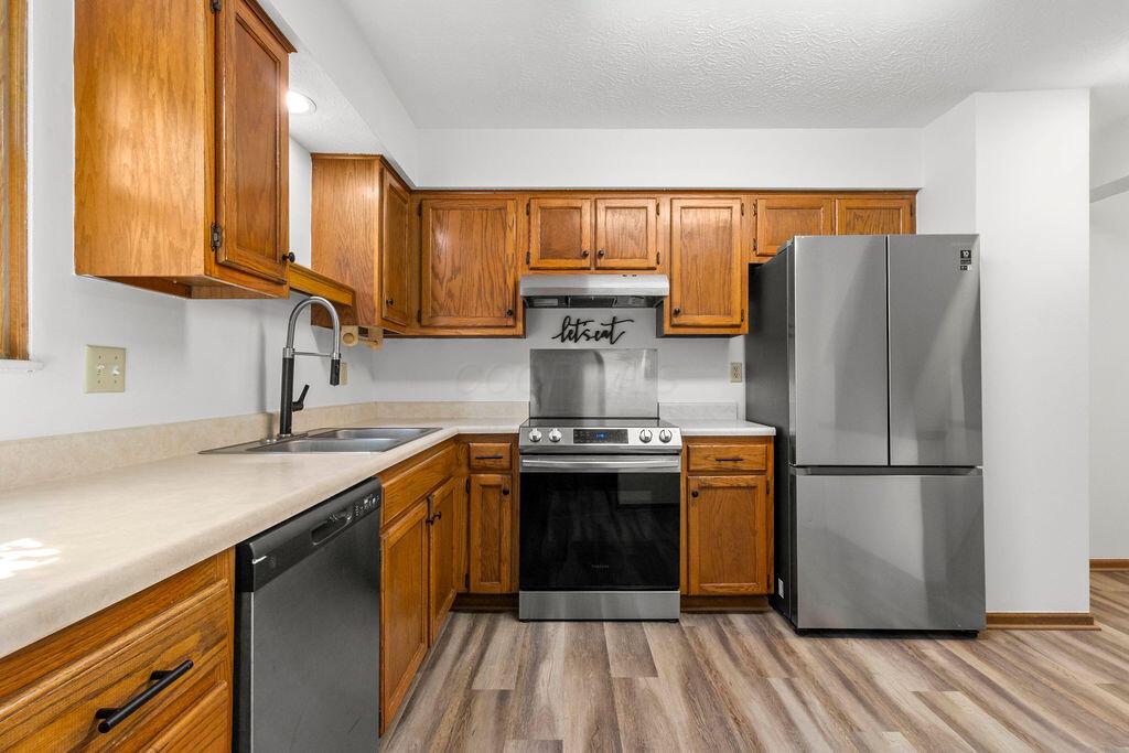 8393 Cliffthorne Way Property Photo 15