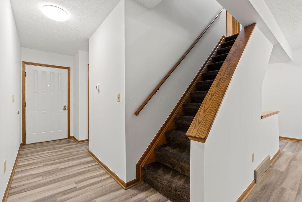 8393 Cliffthorne Way Property Photo 19