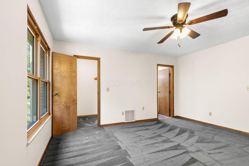 8393 Cliffthorne Way Property Photo 22
