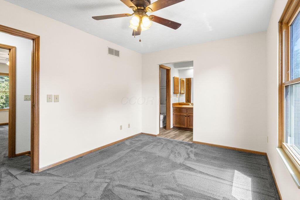 8393 Cliffthorne Way Property Photo 30
