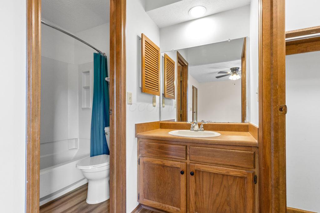 8393 Cliffthorne Way Property Photo 33