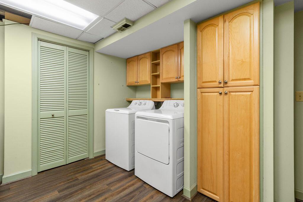 8393 Cliffthorne Way Property Photo 38