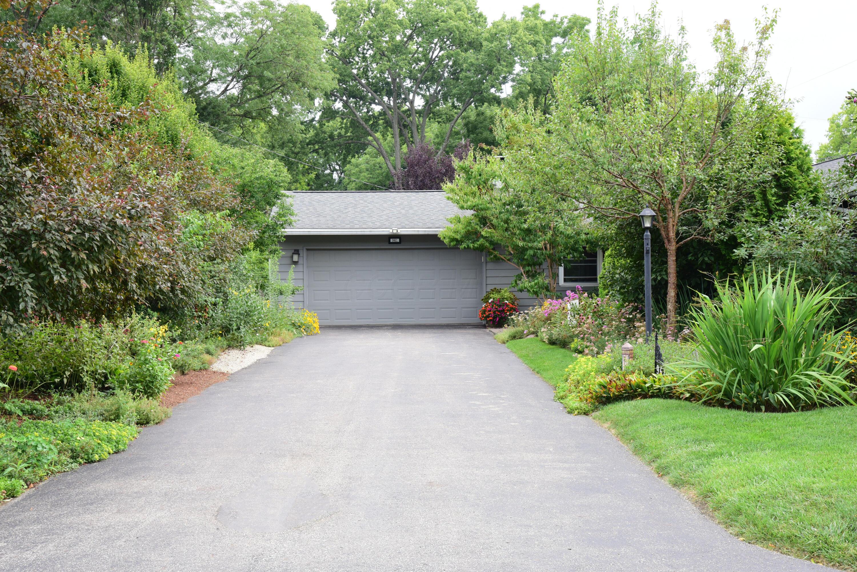 961 Lynbrook Road Property Photo 1