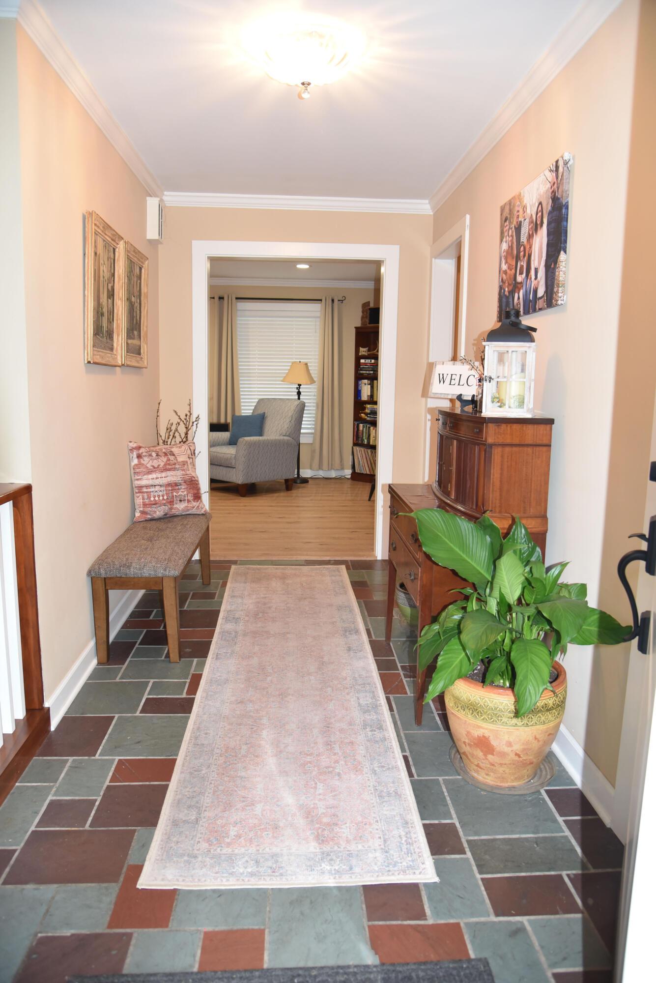 961 Lynbrook Road Property Photo 4