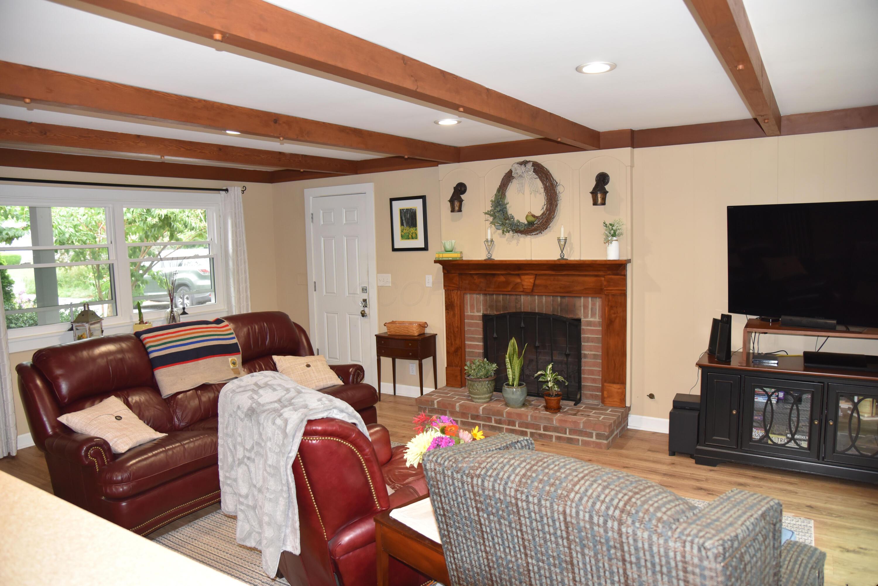 961 Lynbrook Road Property Photo 8