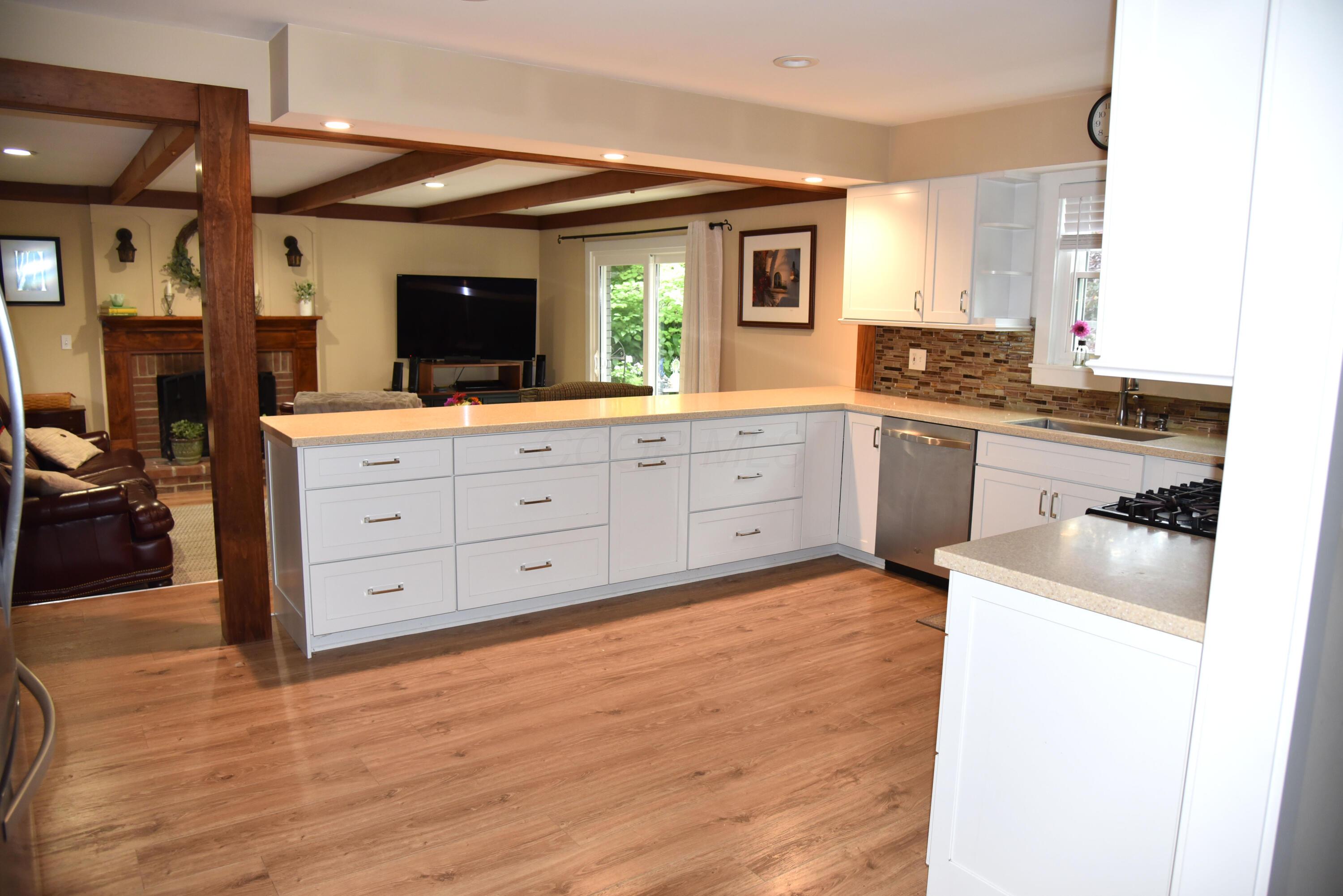 961 Lynbrook Road Property Photo 10